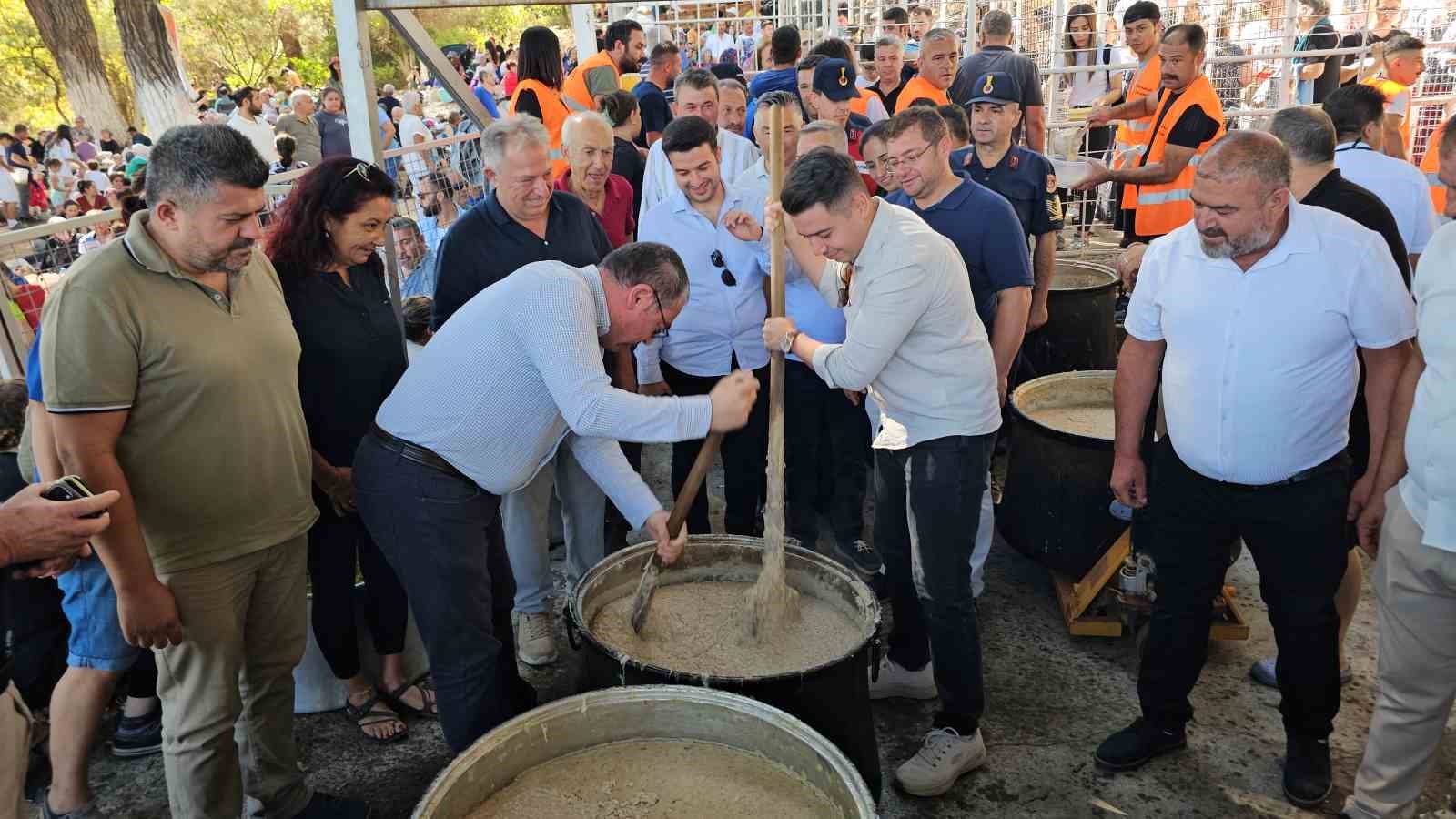 742 yıllık gelenek yoğun katılımla gerçekleşti
