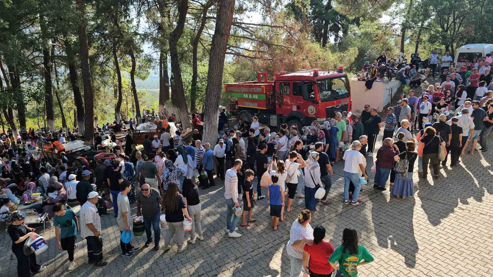 742 yıllık gelenek yoğun katılımla gerçekleşti
