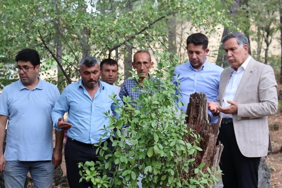 Başkan Özen, Hacı Hasan Fevzi Efendi’nin anma programına katıldı
