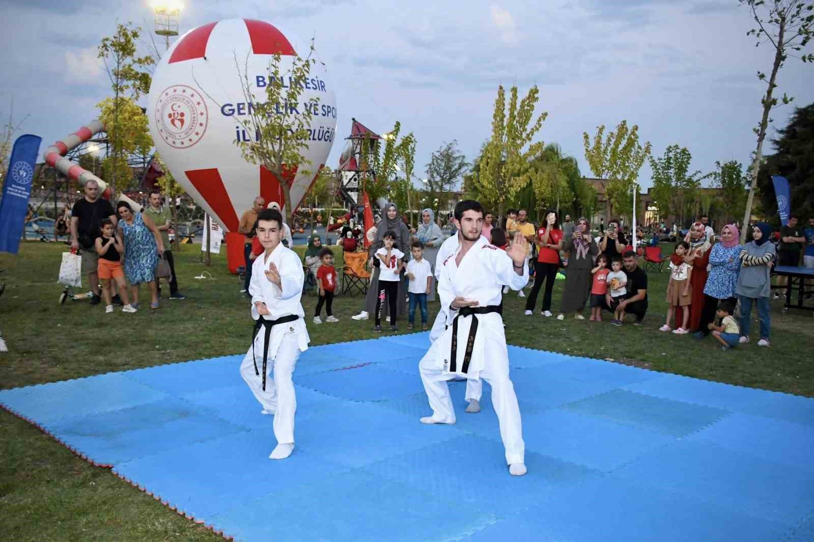 Gençlik ve Spor Festivali Balıkesir’de yapıldı
