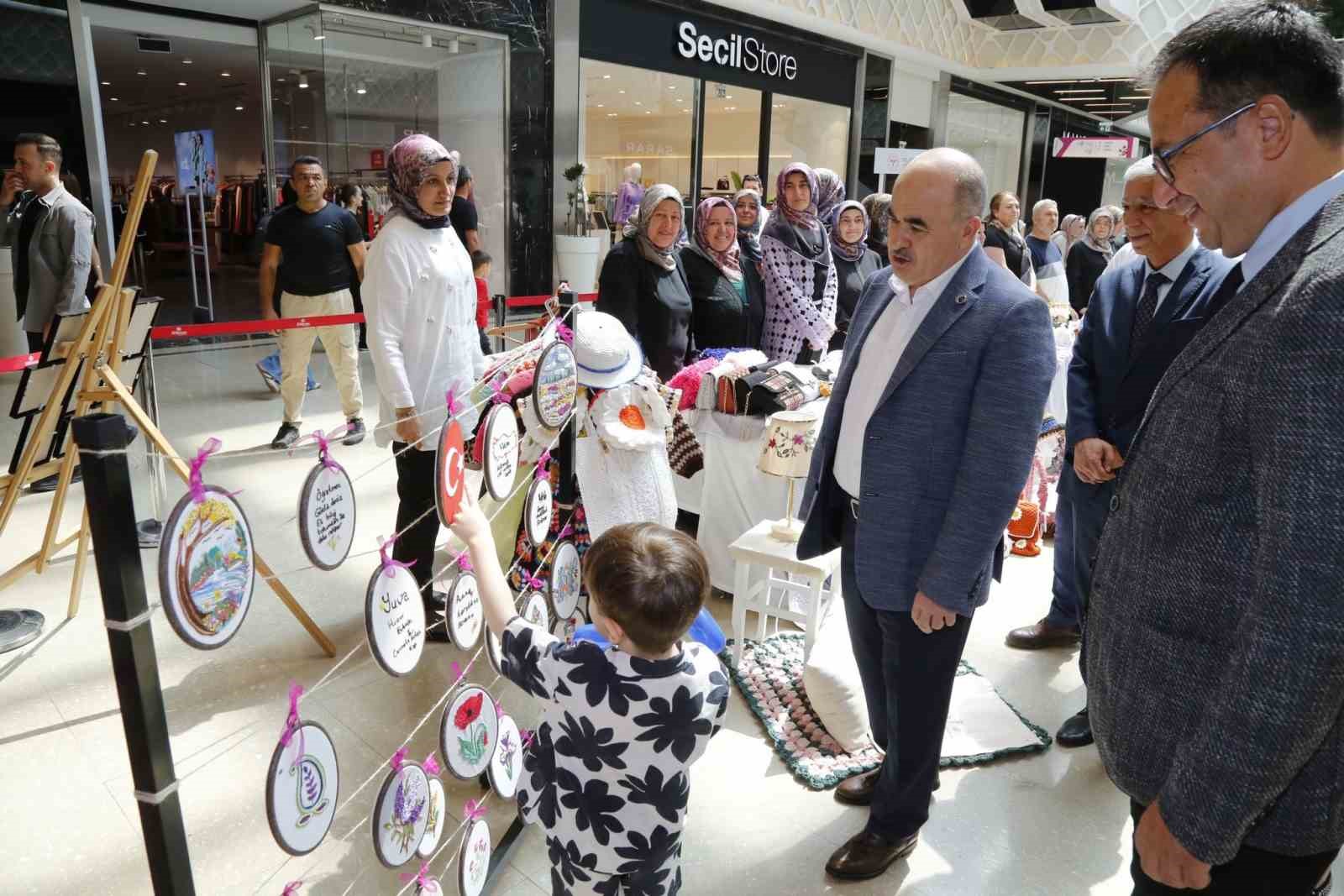 Vali Dağlı’dan Türkiye’ye örnek olacak proje: Özel birey ve anneleri bu merkezde desteklenecek
