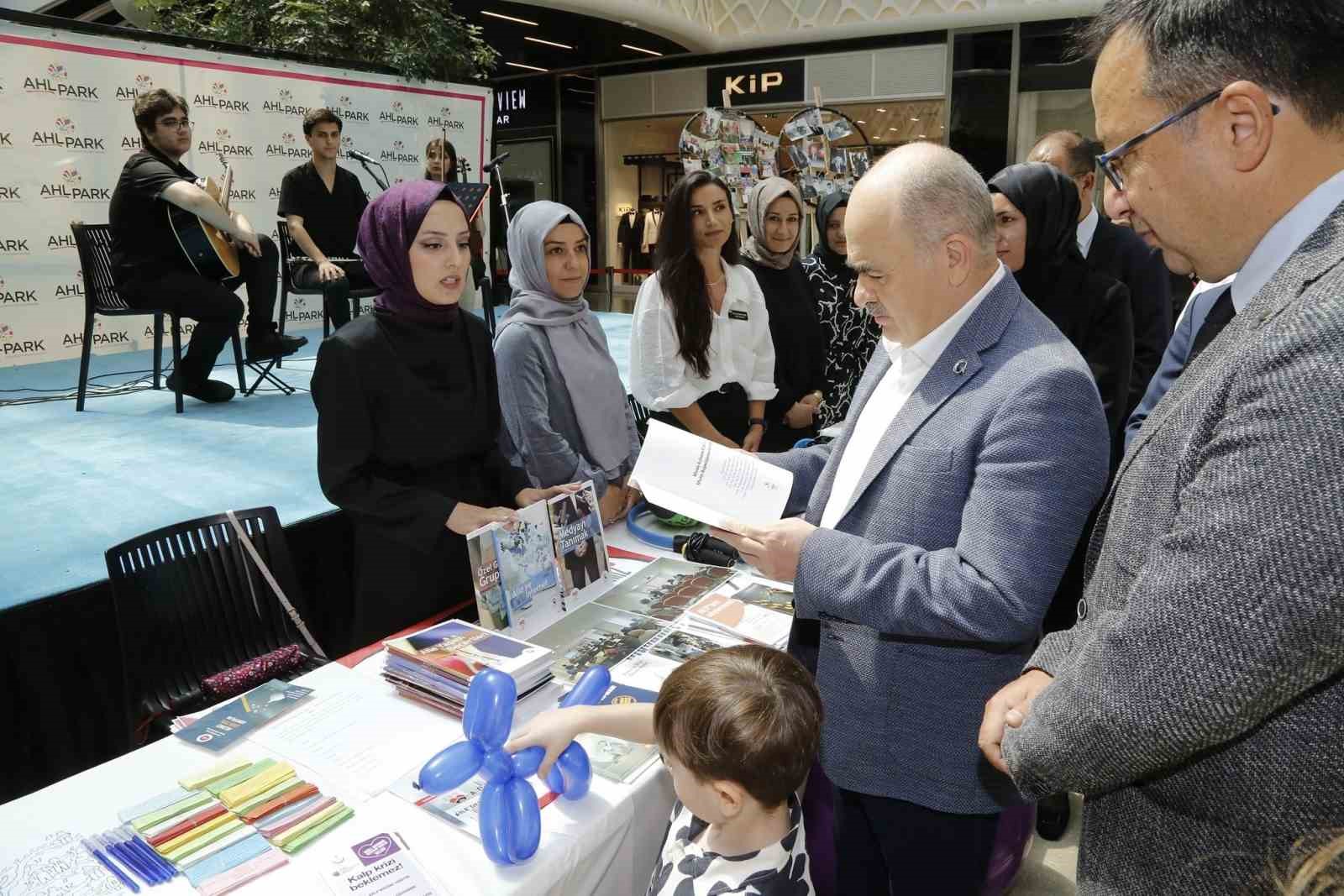 Vali Dağlı’dan Türkiye’ye örnek olacak proje: Özel birey ve anneleri bu merkezde desteklenecek
