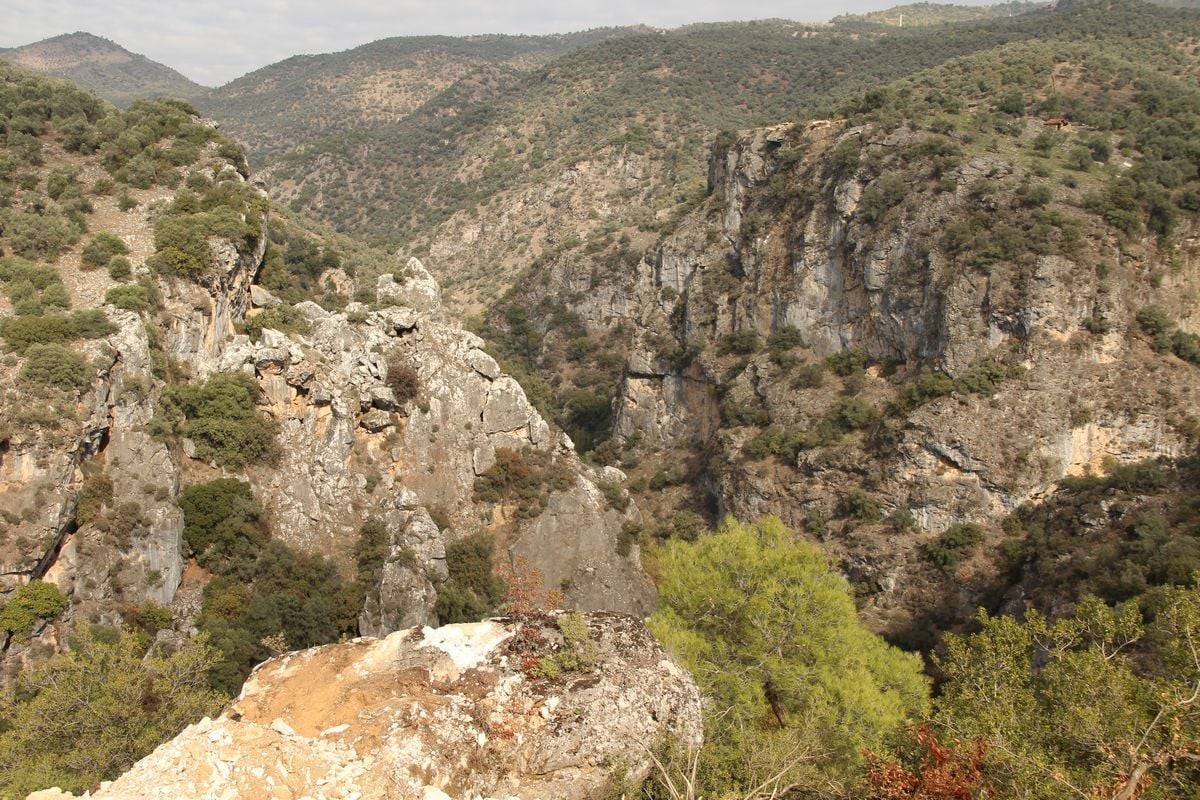 Aydın’ın doğa harikası Koçak Kanyonu, özgün klimasıyla ilgi odağı olmaya devam ediyor
