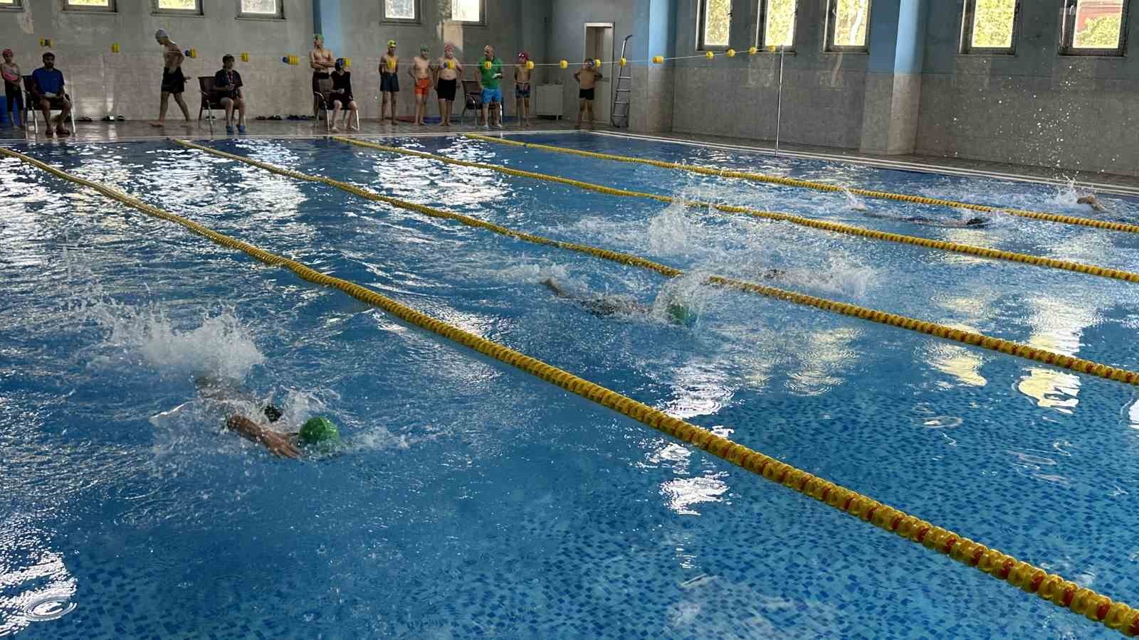 Yüksekova’da sosyal medya bağımlılığına dikkat çekildi
