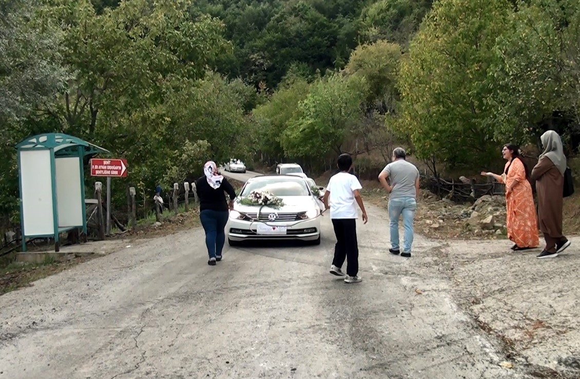 Böyle yol kesme görülmedi
