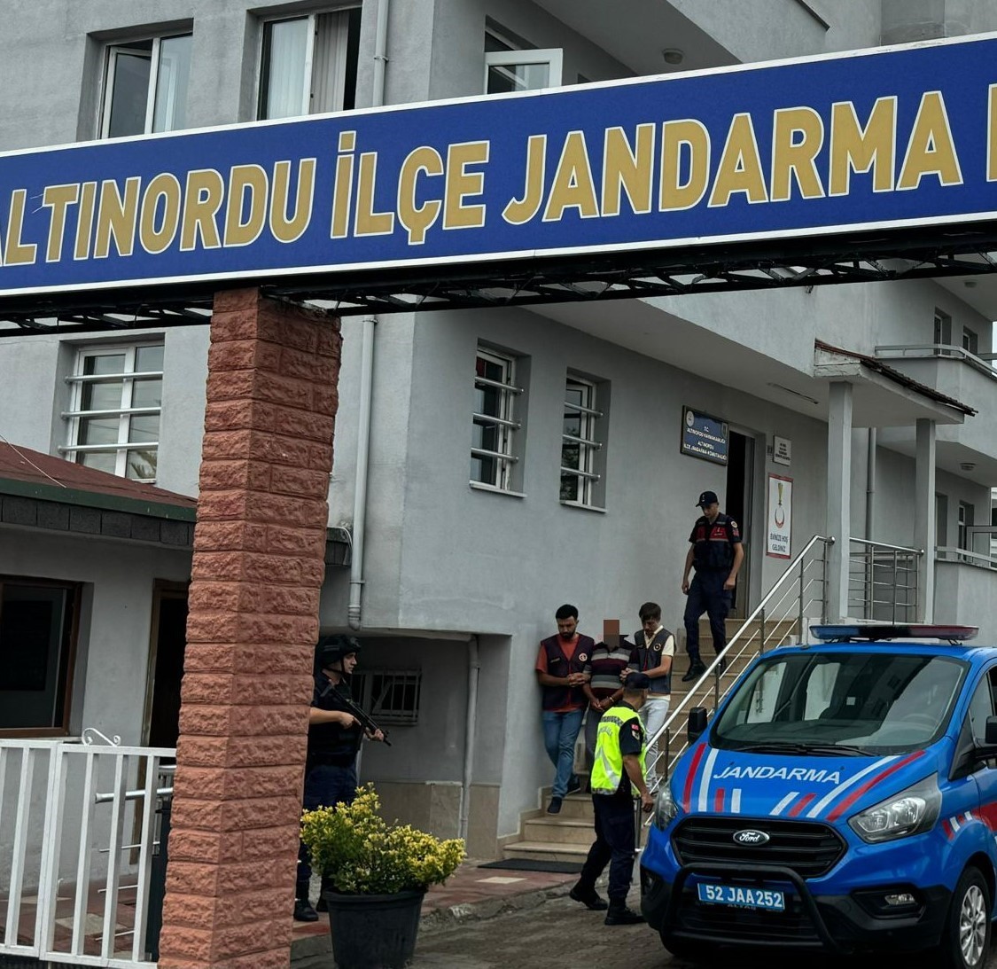 Ordu’da uyuşturucu madde imal ve ticareti yapan yaşlı şahıs yakalandı
