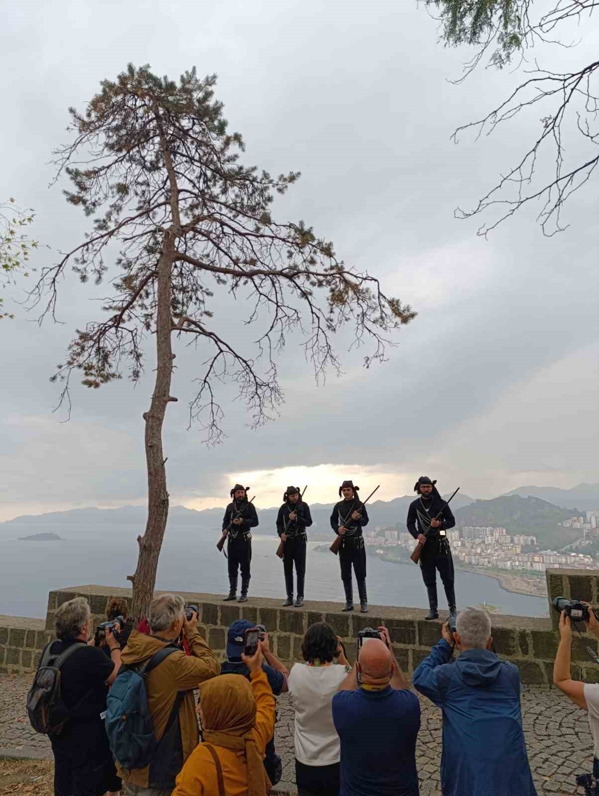 Fotoğraf sanatçıları Giresun’un doğal güzelliklerine hayran kaldılar
