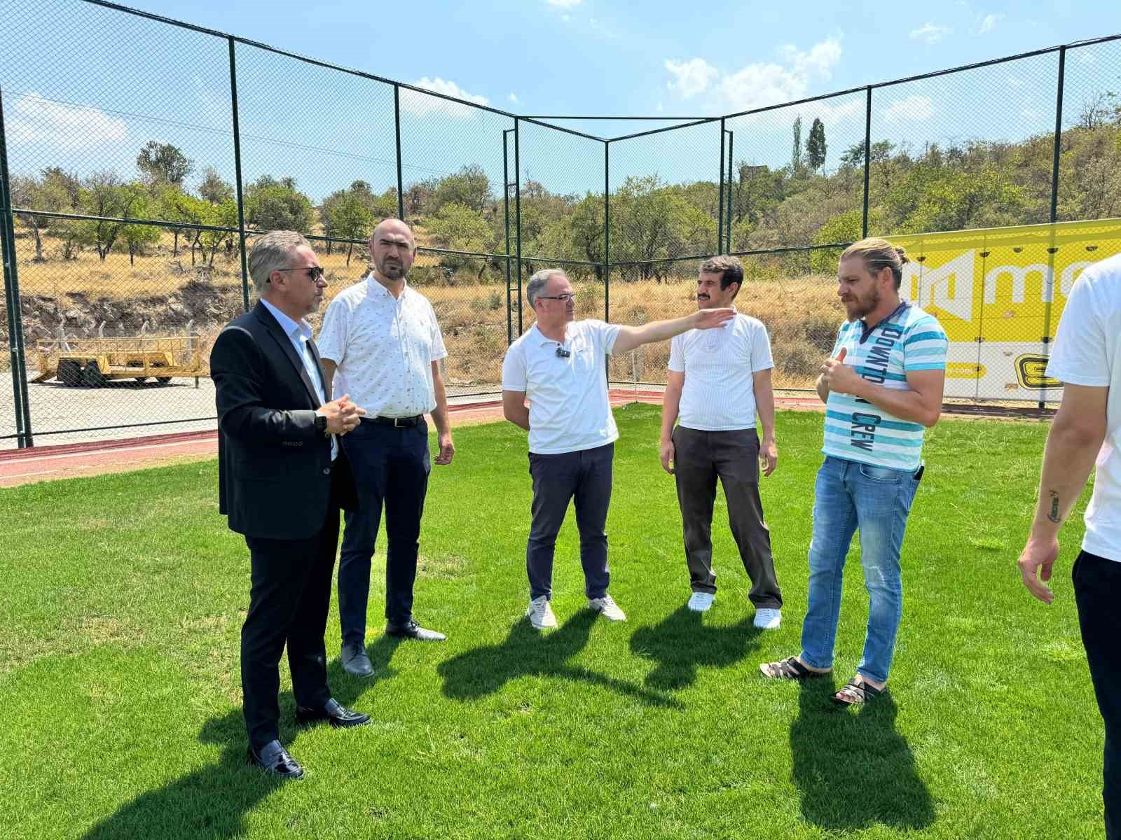 Hacılar Fevzi Mercan Stadı yeni sezona hazırlanıyor
