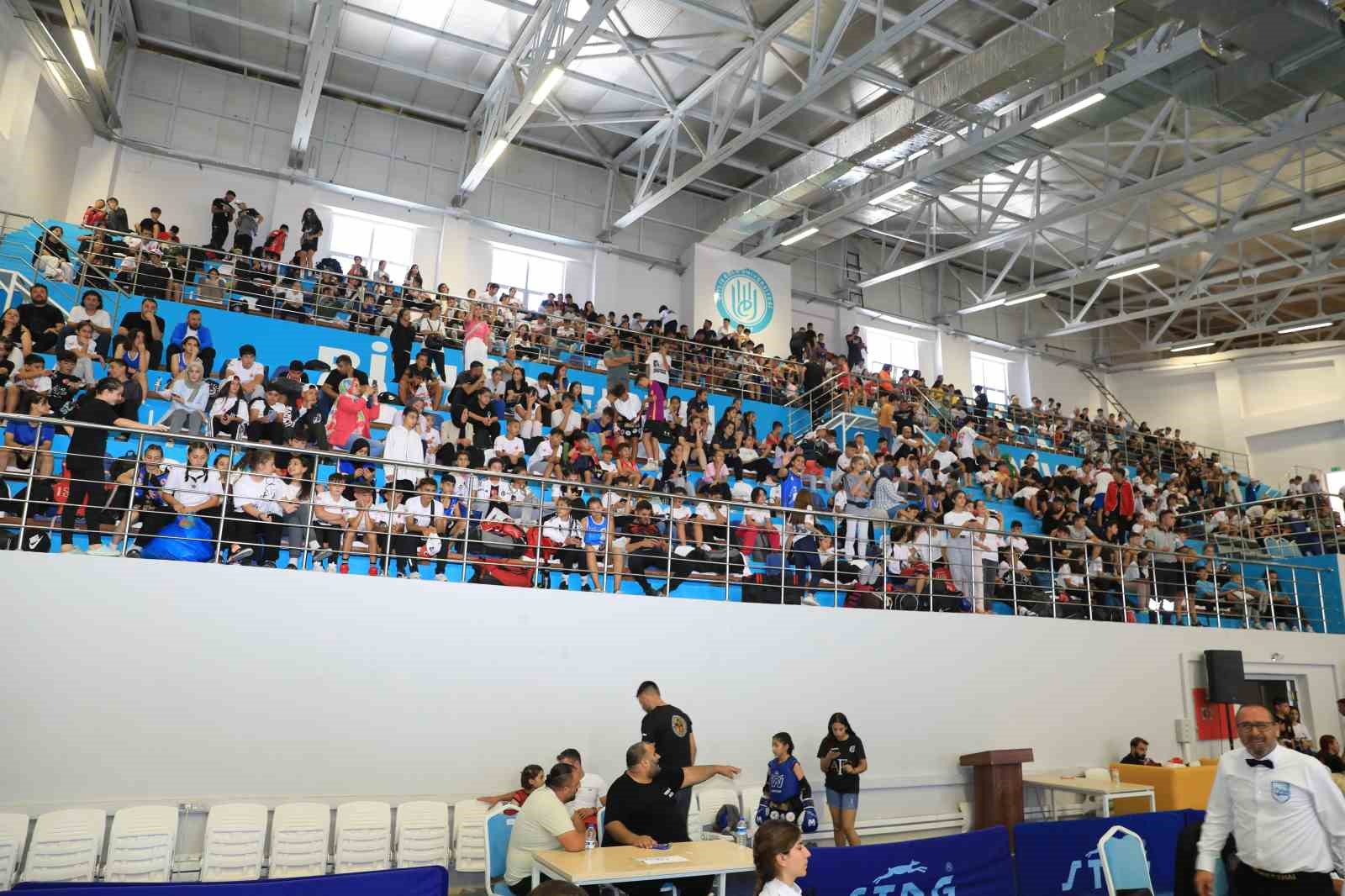 Çocuklar Muaythai Türkiye Şampiyonası Bitlis’te düzenlendi
