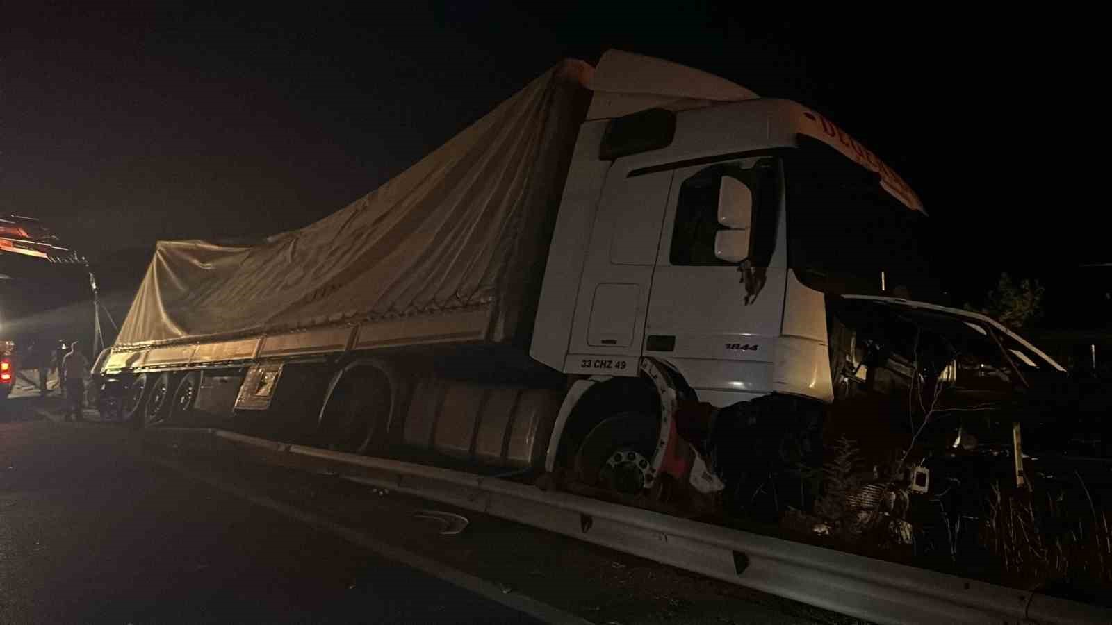 Sıvı gübre yüklü tır kaza yaptı: 1 yaralı
