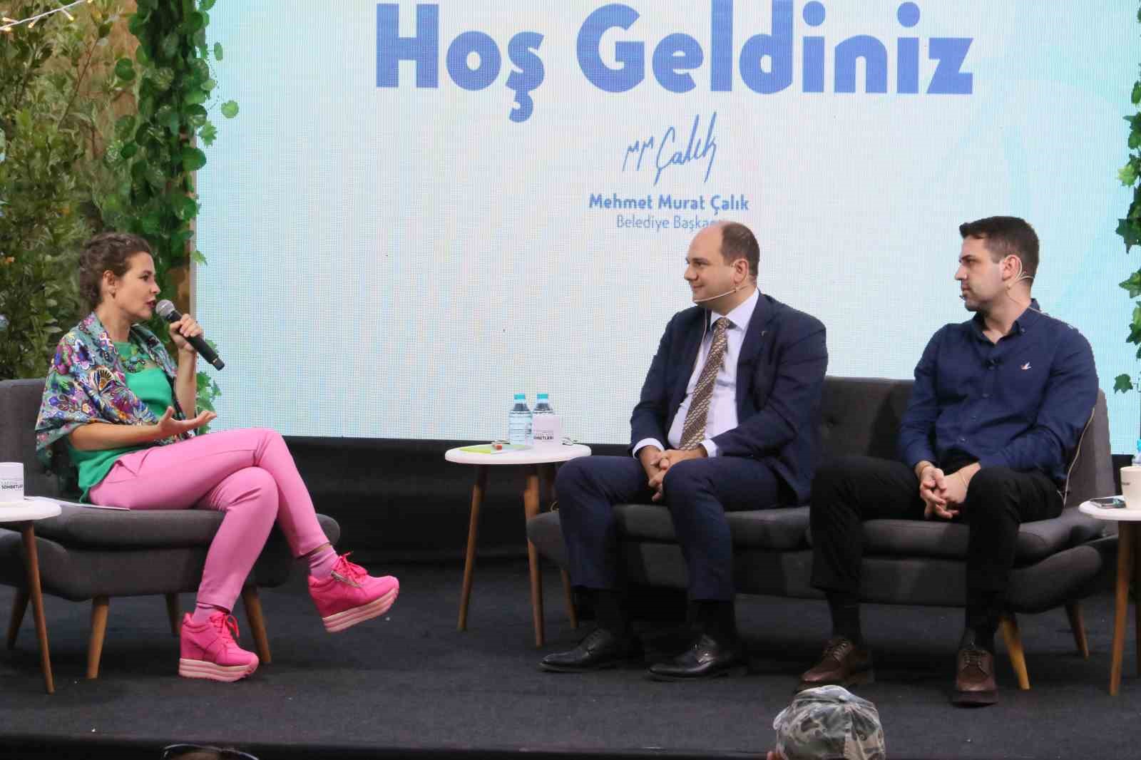 Beylikdüzü’nde 11’inci Barış ve Sevgi festivali renkli görüntülere sahne oldu
