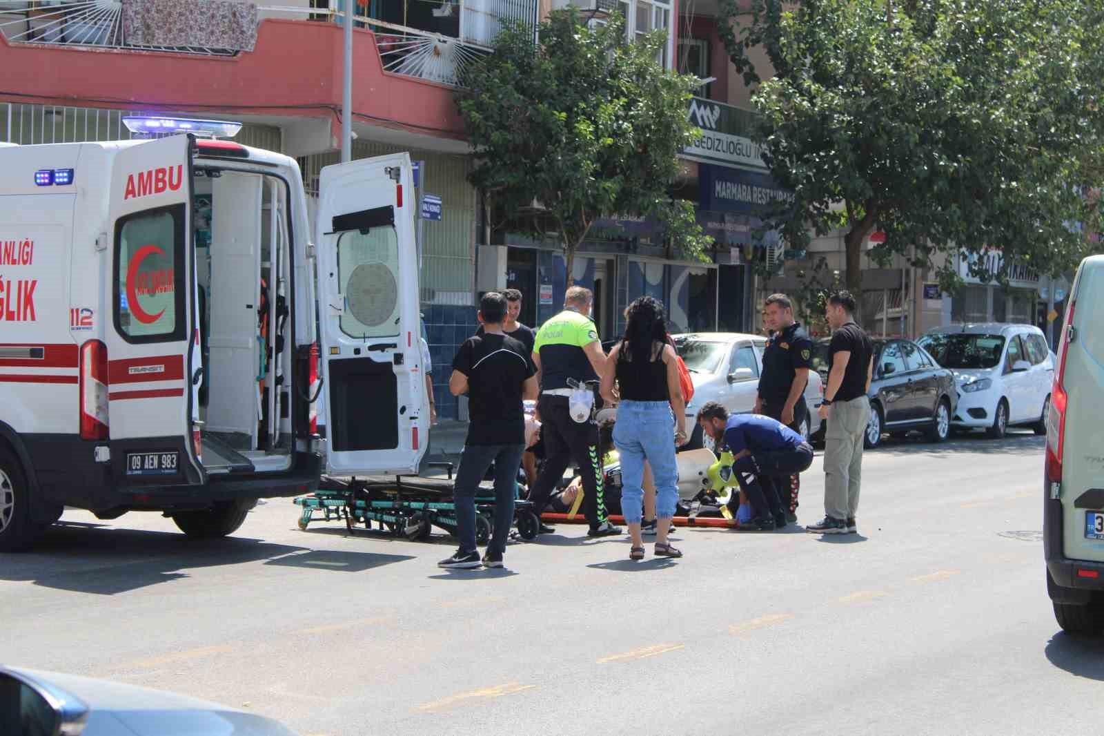 Ters yönden çıktı, motosiklete çarpıp kaçtı
