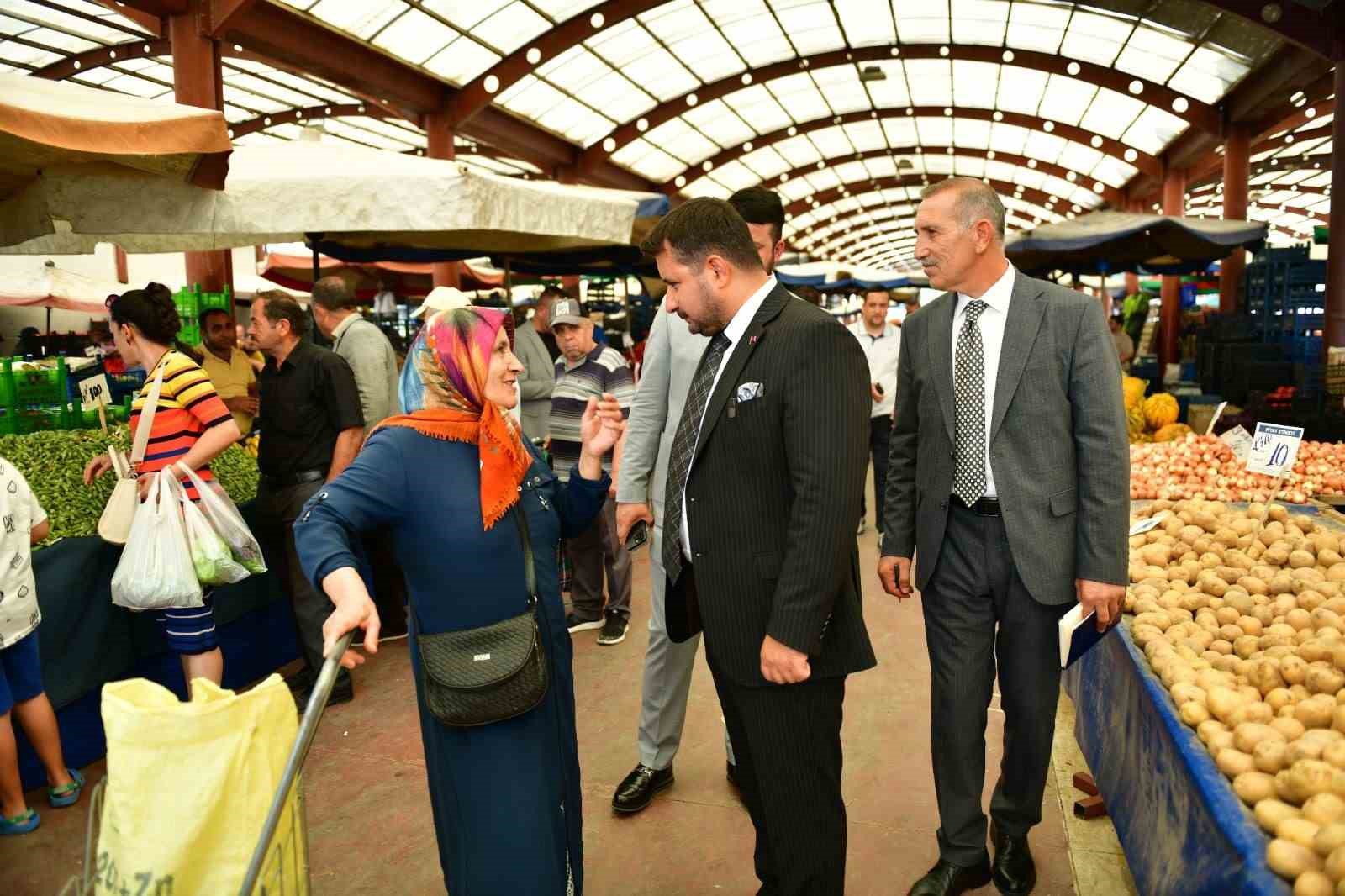 Kahramankazan Belediye Başkanı Çırpanoğlu’ndan pazar ziyareti
