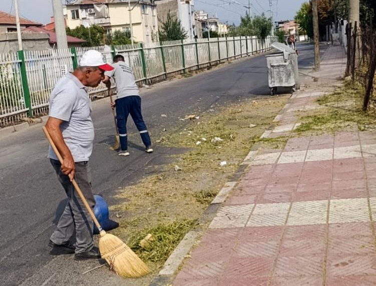 Şehzadeler Belediyesi’nden 67 mahallede yoğun çalışma
