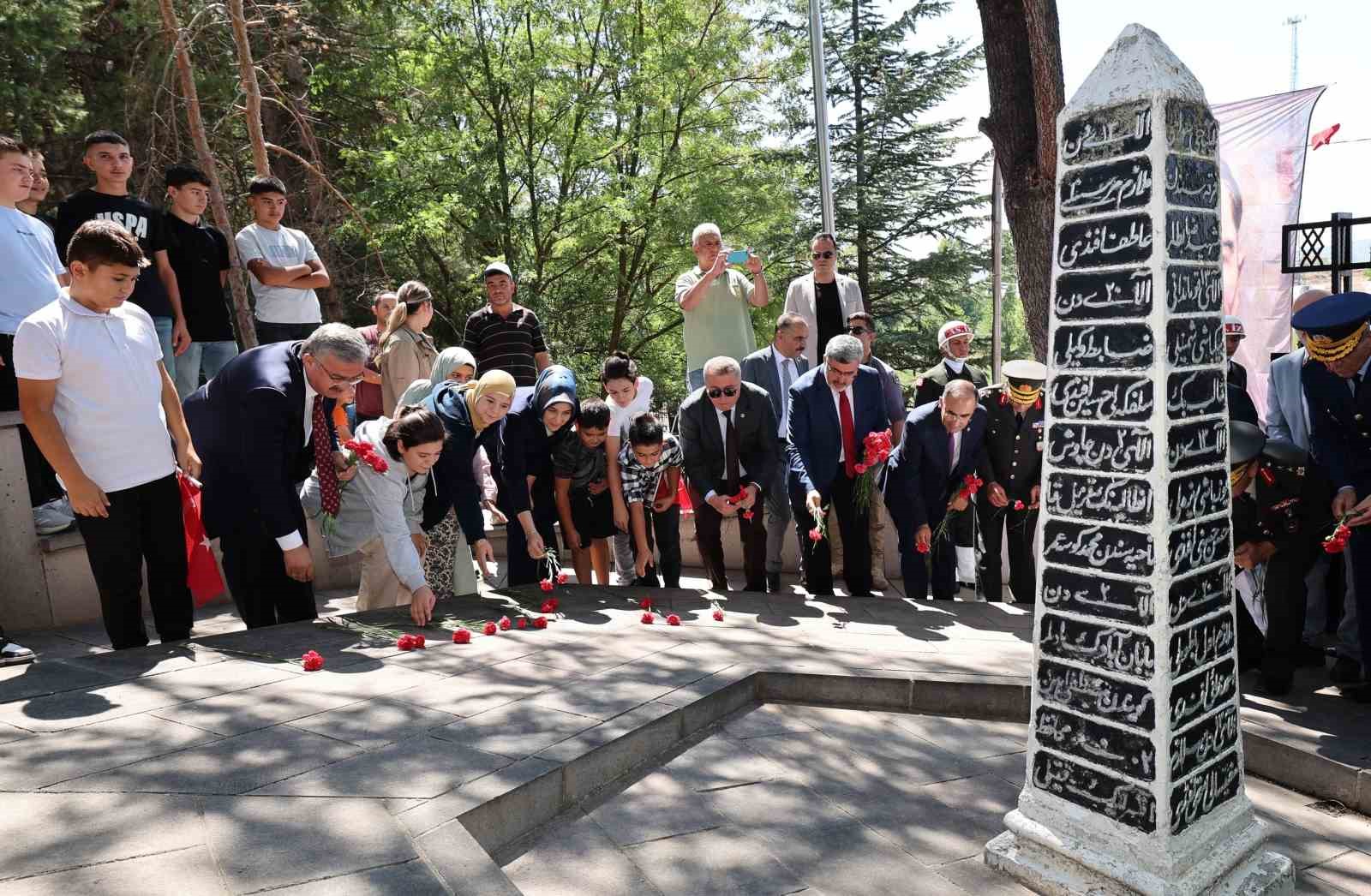 Anıtkaya şehitleri törenle anıldı
