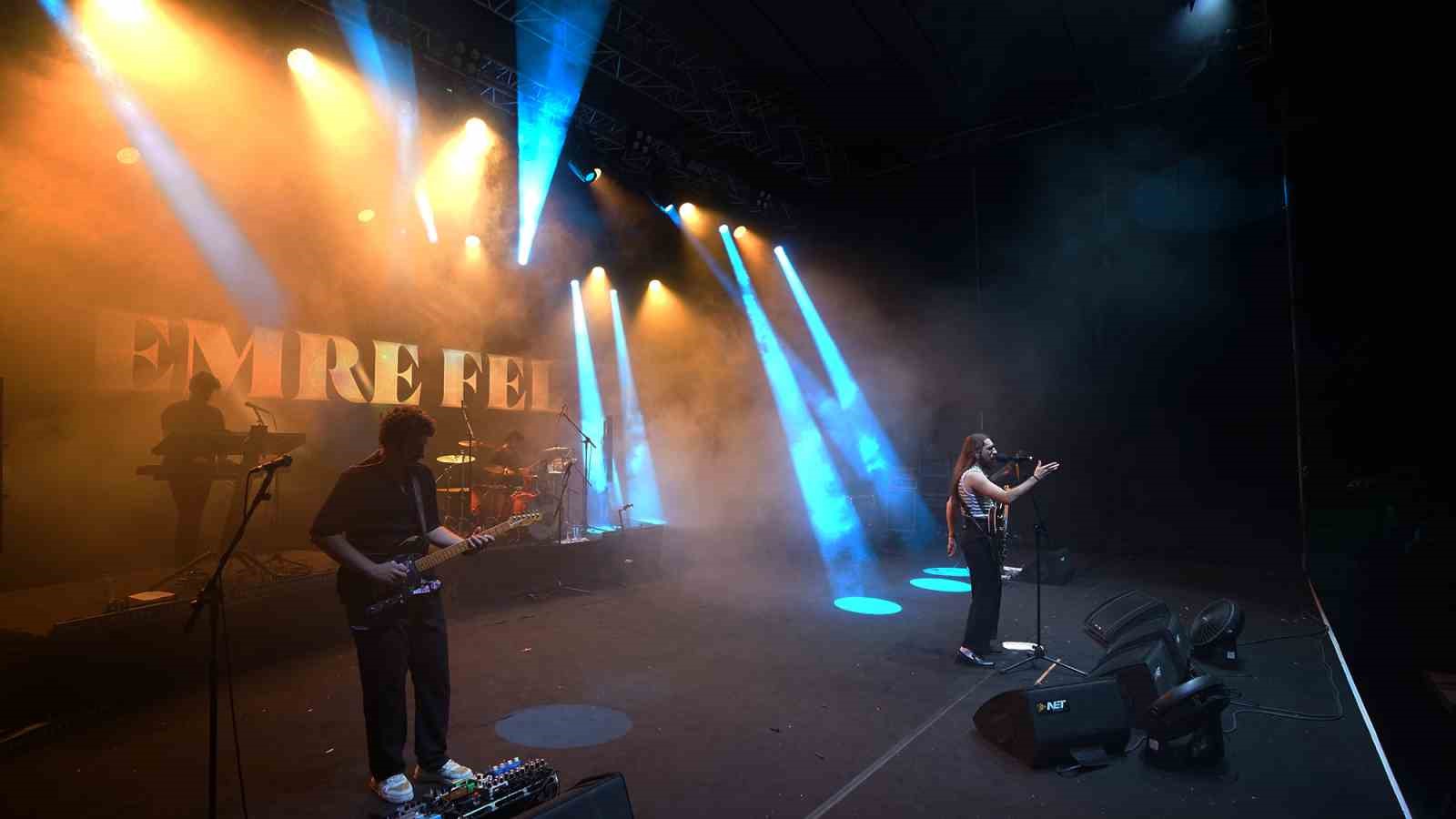 Geleneksel Ağustos Fuarı, konserlerle devam ediyor
