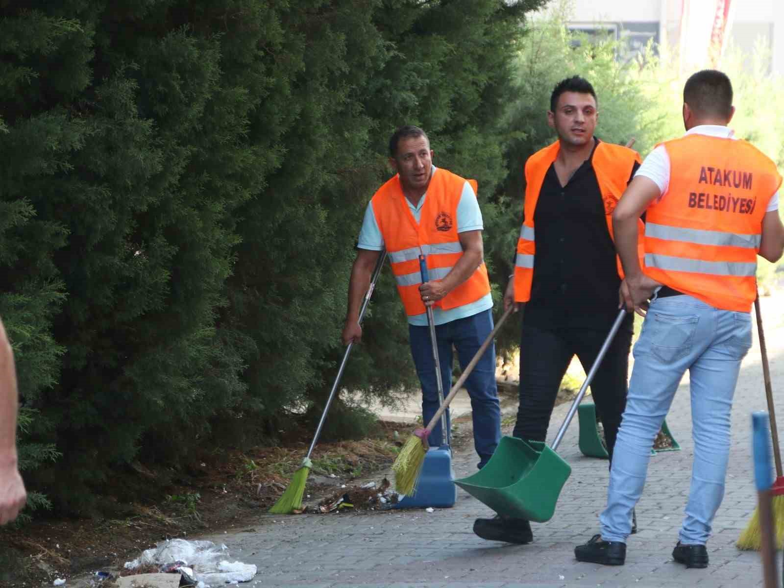 Atakum Belediye personeli daha temiz Atakum için sahada
