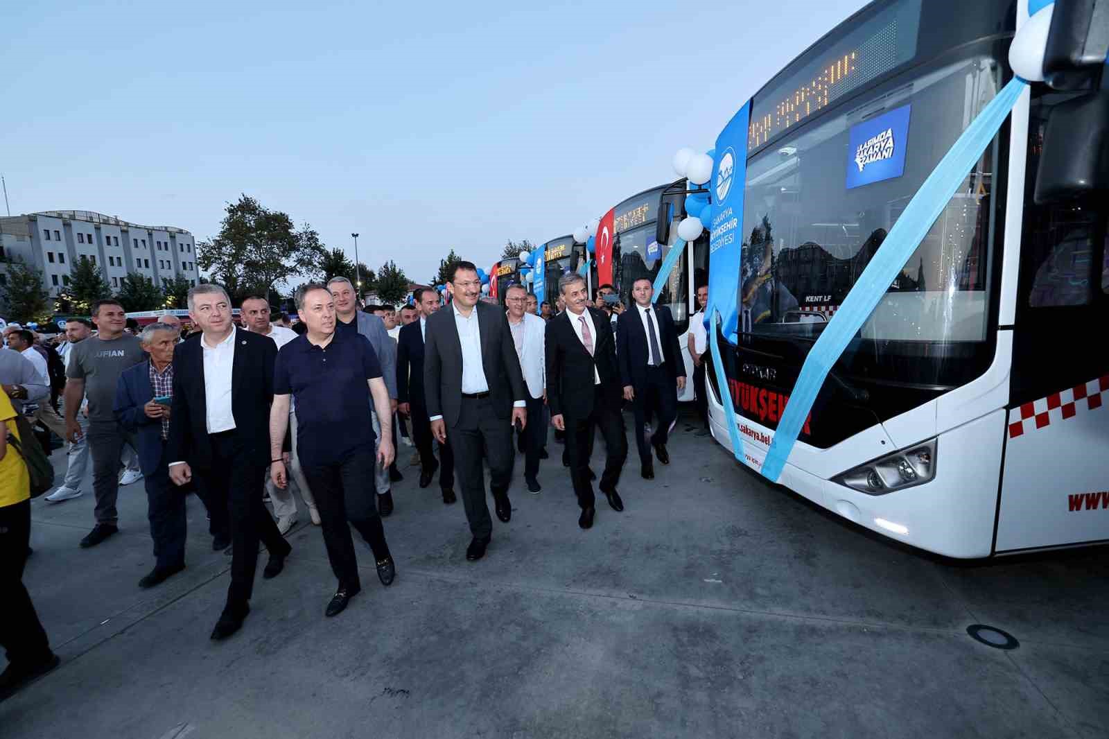 Sakarya Büyükşehir filosuna 23 yeni otobüs
