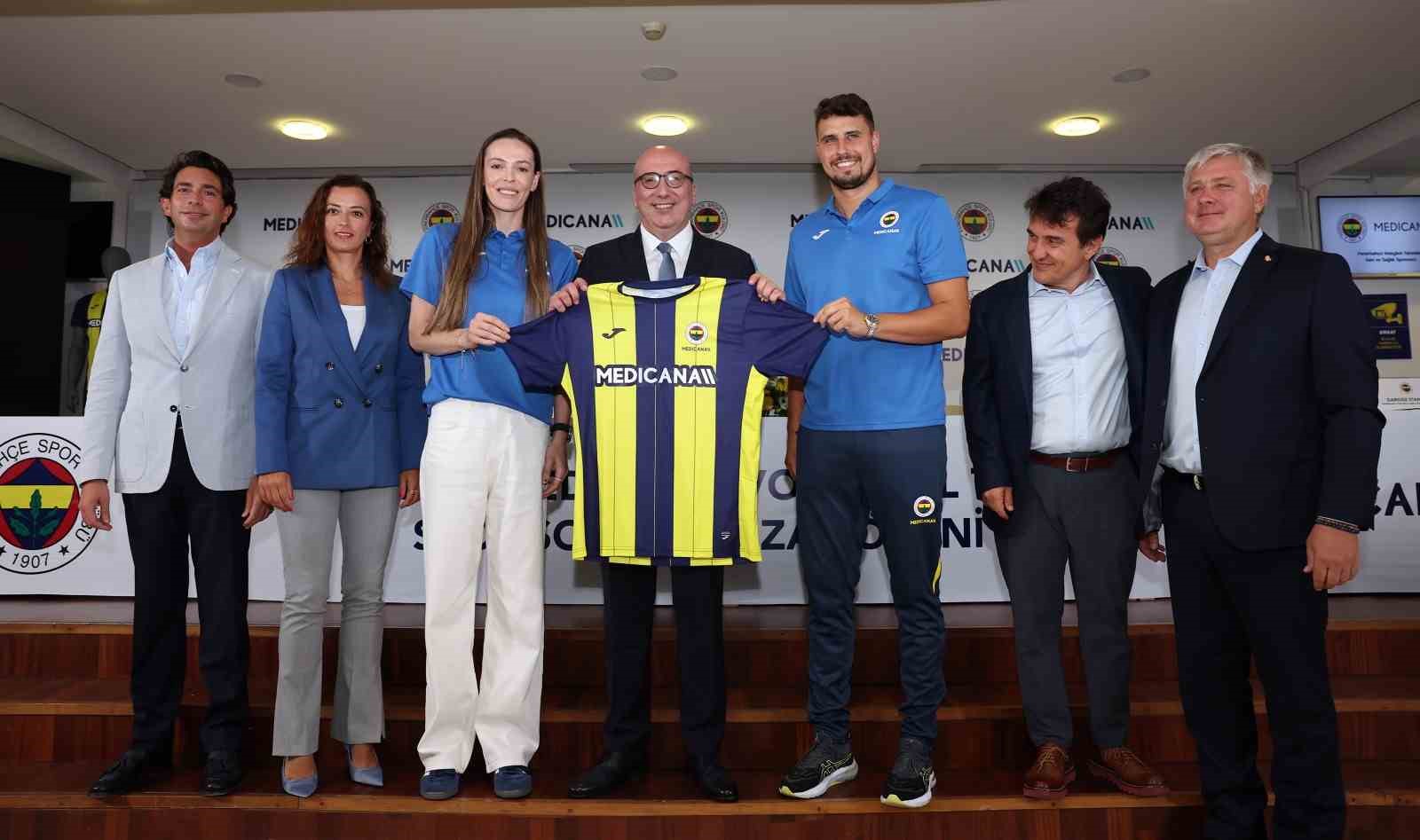 Medicana ile Fenerbahçe Voleybol Şubesi arasında sponsorluk anlaşması imzalandı
