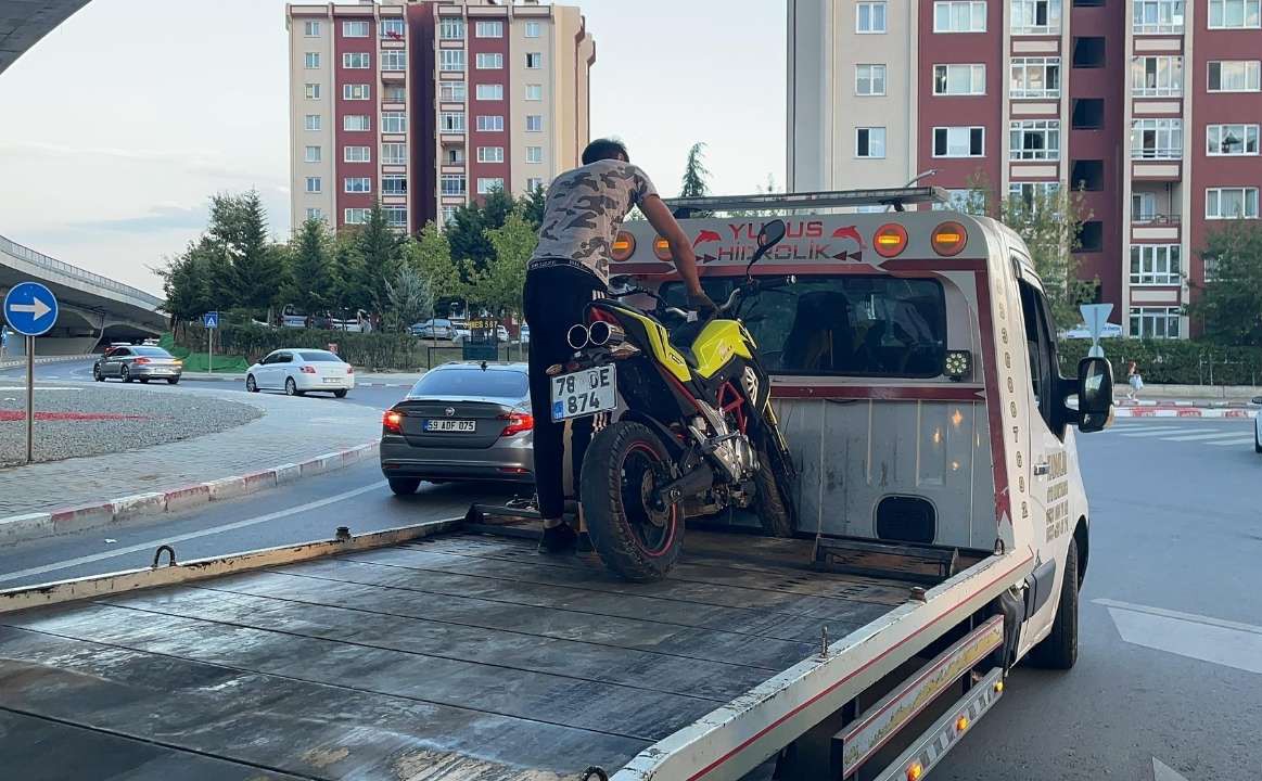 Kapaklı’da motosikletli sürücülere yönelik denetim sürüyor
