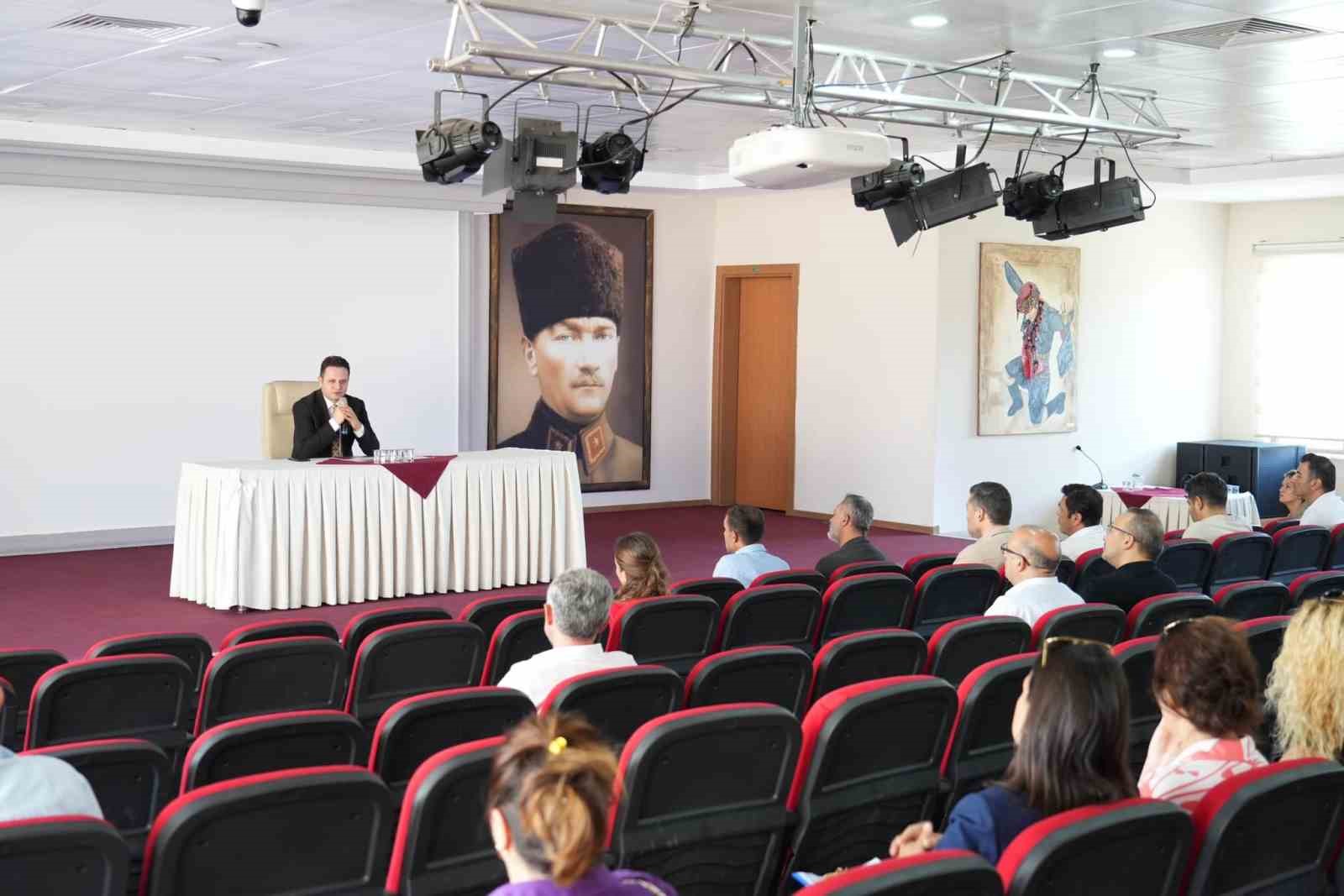 Muğla’da eğitim kurumları yöneticilerine yönelik gelişim semineri başladı
