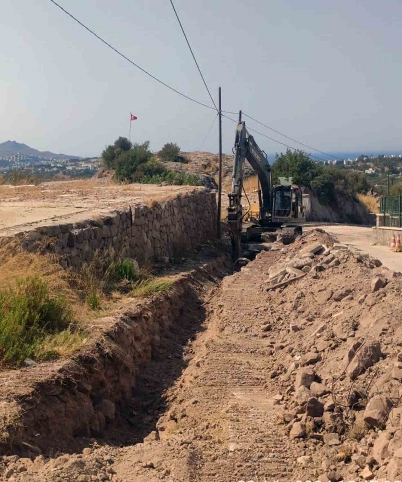 Bodrum’da, içme suyu depo hatlarını yenileniyor
