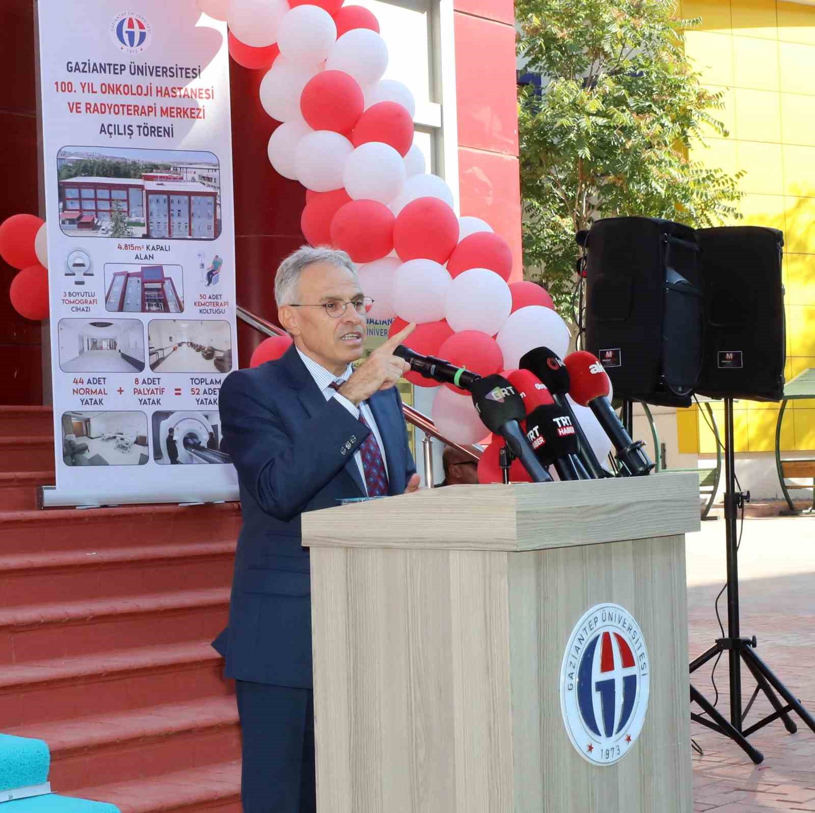 GAÜN 100. yıl Onkoloji Hastanesi ve Radyoterapi Merkezi açıldı
