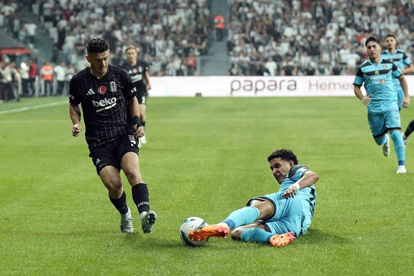 UEFA Avrupa Ligi: Beşiktaş: 1 - Lugano: 0 (Maç devam ediyor)
