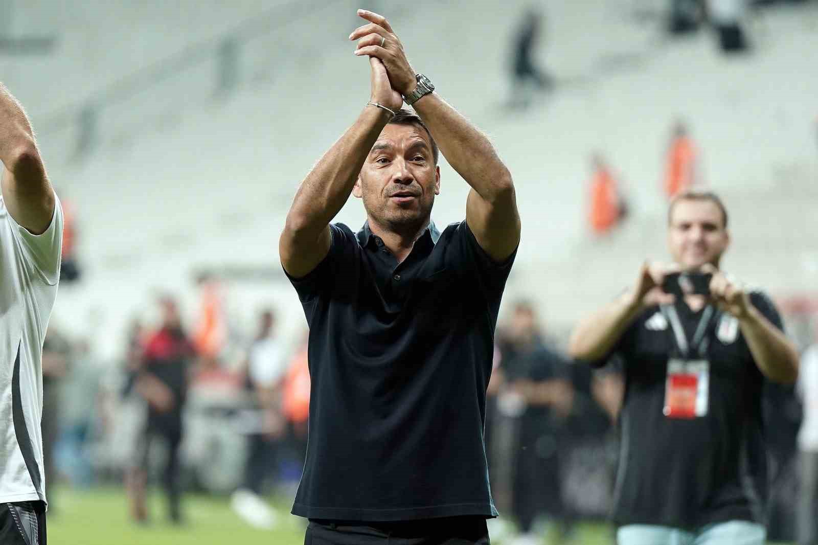 Giovanni van Bonckhorst, Beşiktaş taraftarını kırmadı
