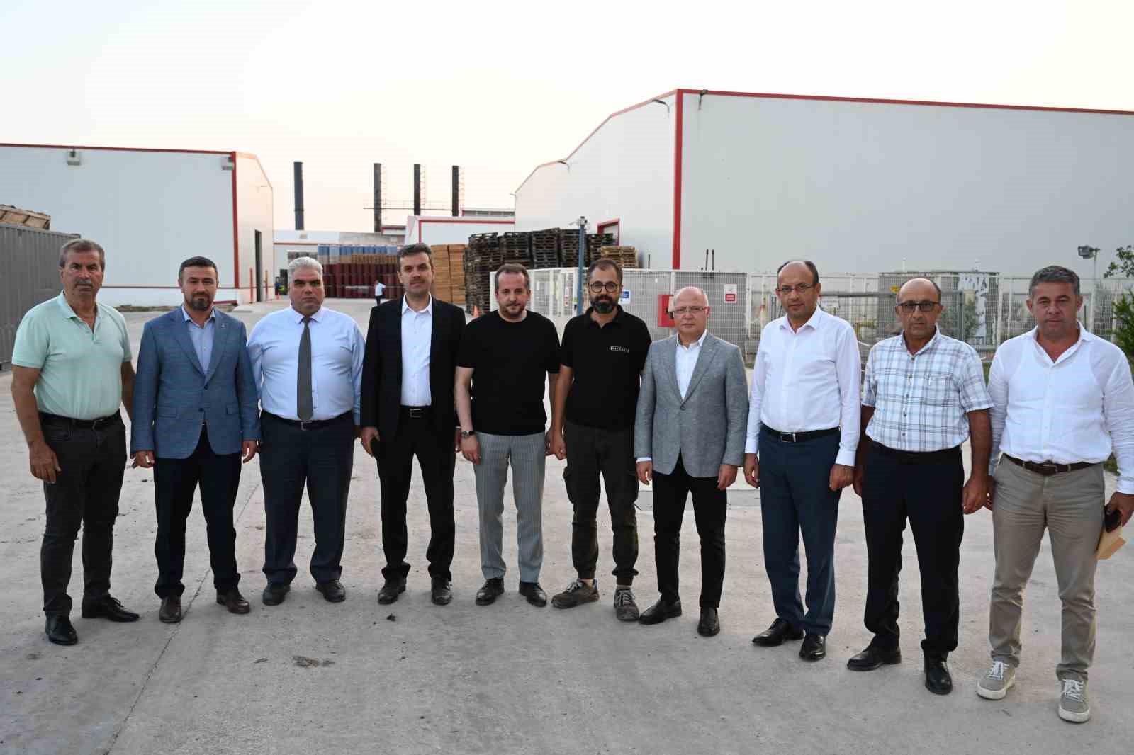 Domates tarlada kalmayacak, Bakanlıktan salça fabrikalarına destek geldi
