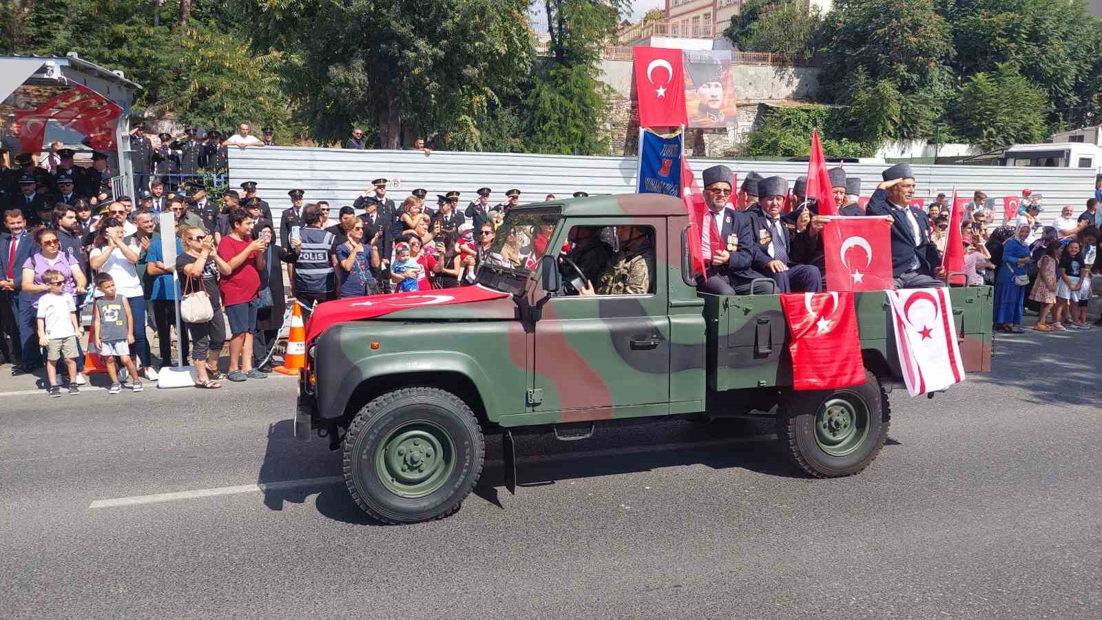 Tekirdağ’da 30 Ağustos kutlamaları: Düşmana korku, dosta güven
