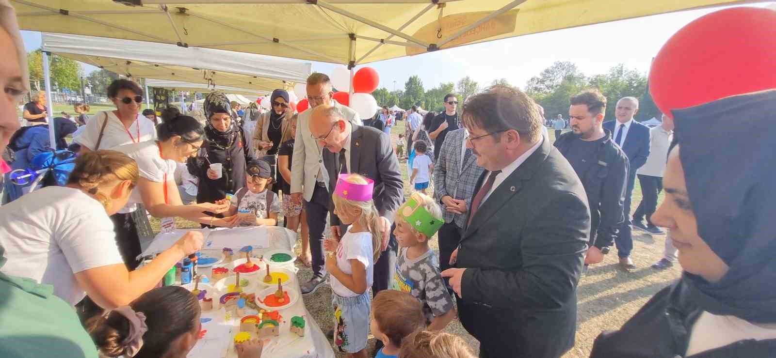 ‘Okul Öncesi Şenliği’nde çocuklar doyasıya eğlendi
