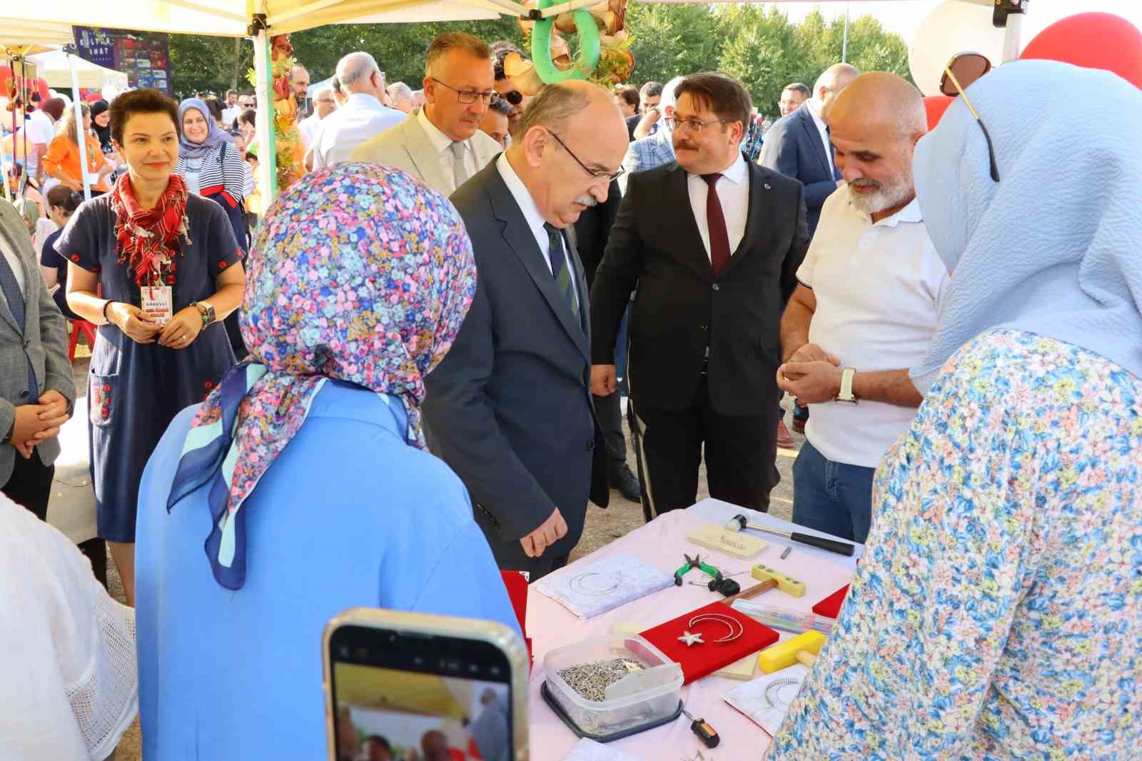 ‘Okul Öncesi Şenliği’nde çocuklar doyasıya eğlendi
