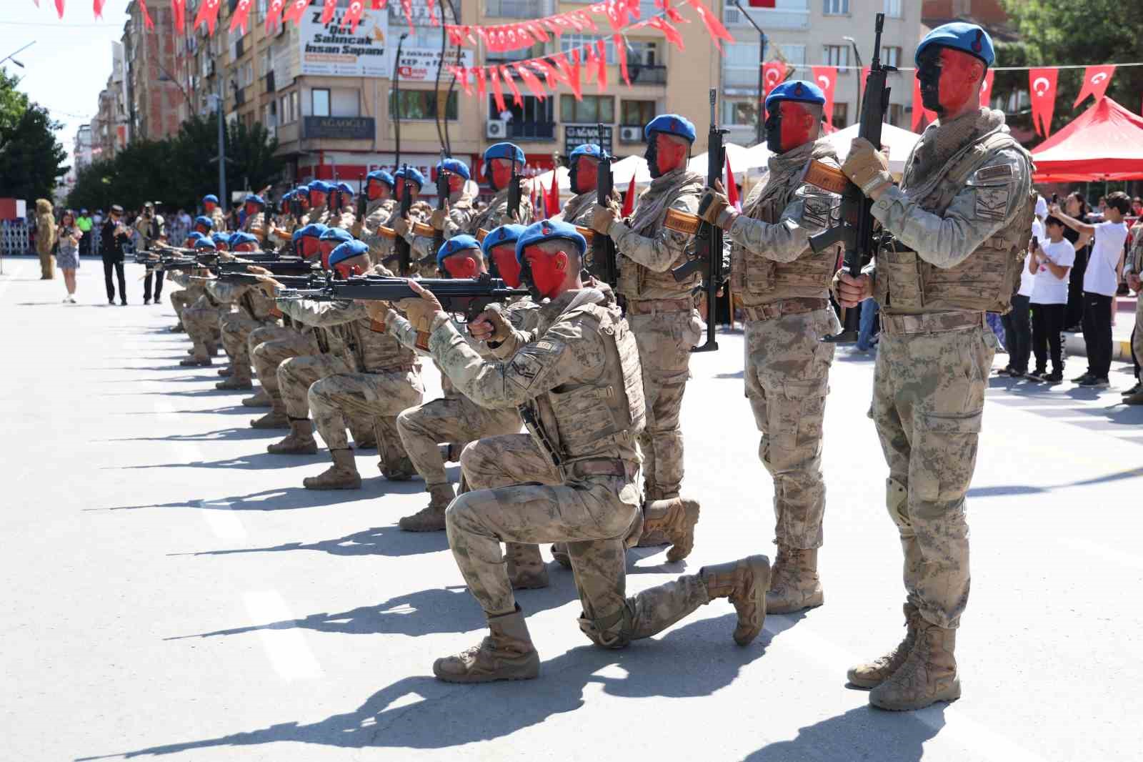 Elazığ’da 30 Ağustos Zafer Bayramı coşkusu
