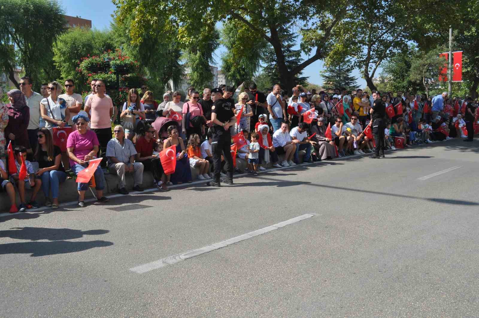 Eskişehir’de Zafer Bayramı büyük coşkuyla kutlandı
