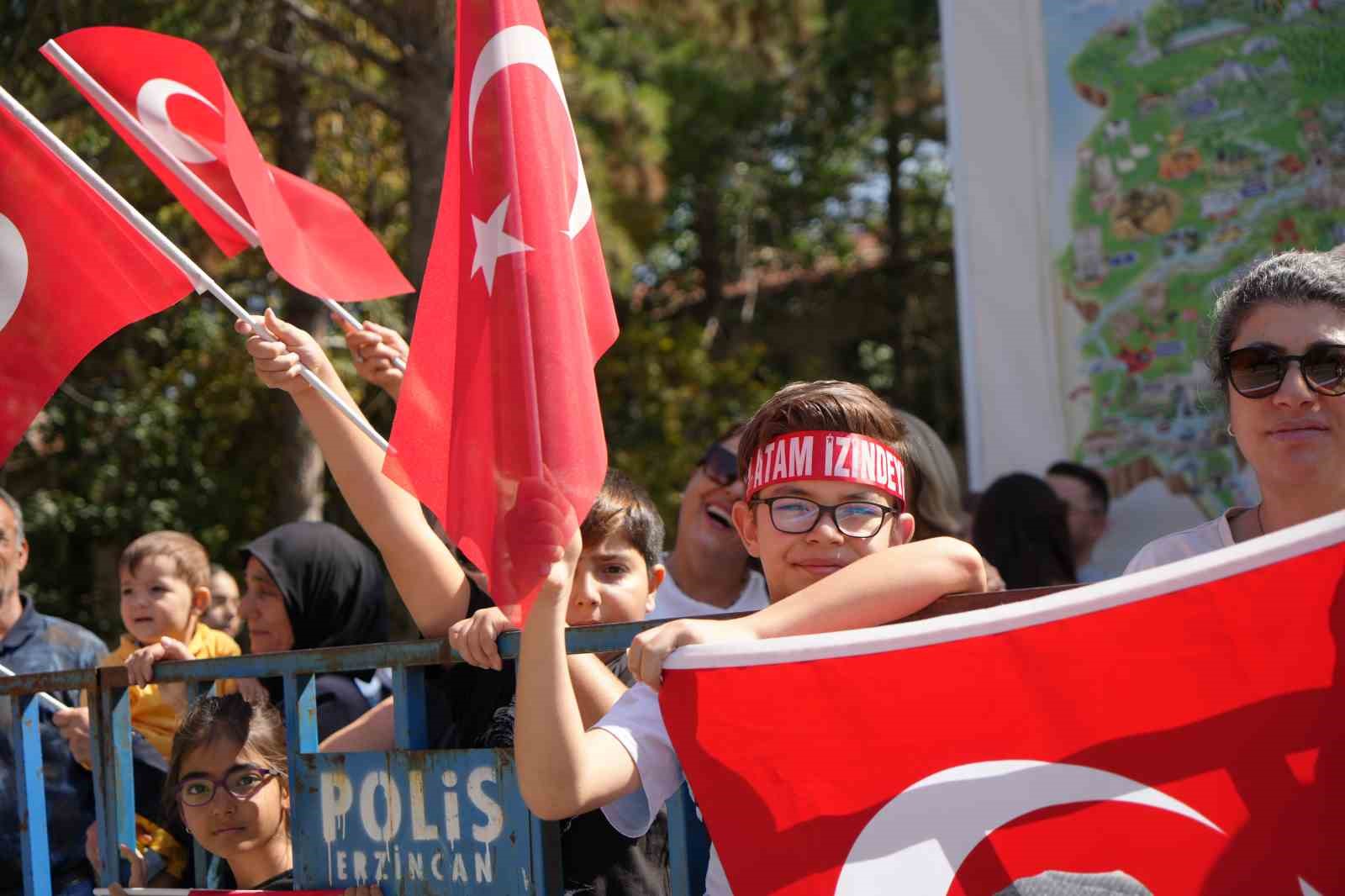 Erzincan’da 30 Ağustos Zafer Bayramı coşkuyla kutlandı
