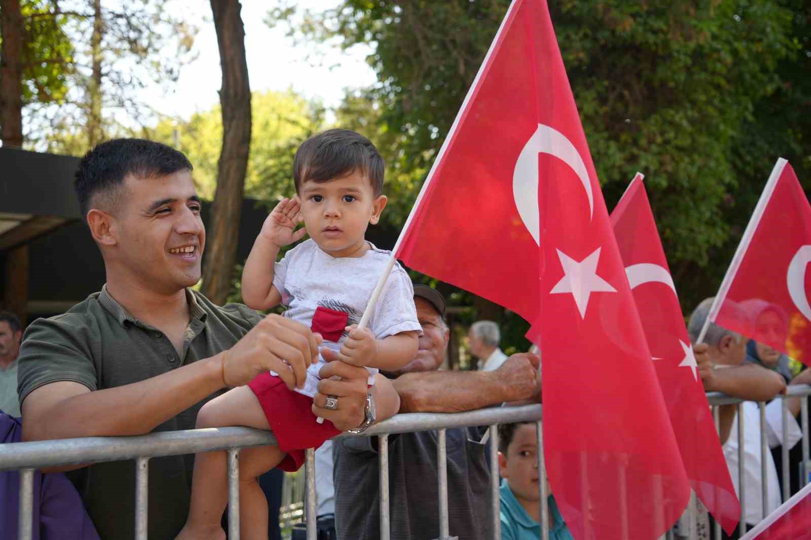 Erzincan’da 30 Ağustos Zafer Bayramı coşkuyla kutlandı
