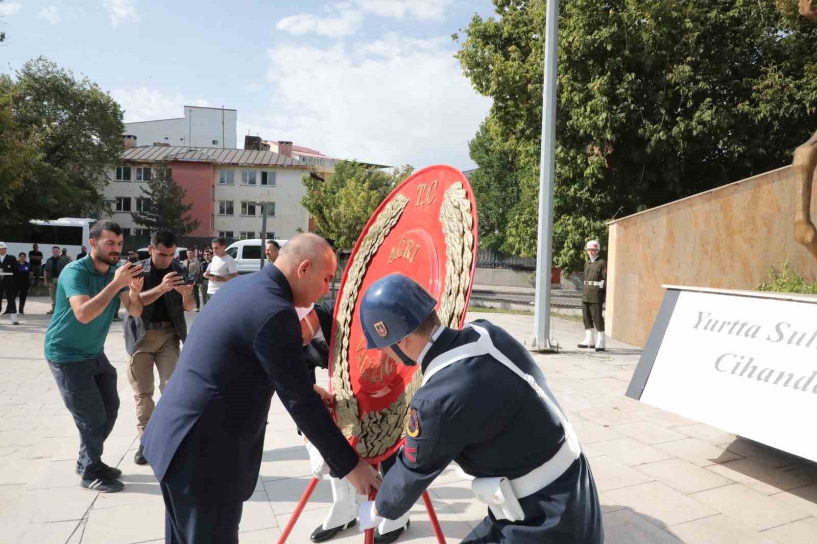 Ağrı’da Büyük Taarruz’un 102’nci yılı coşkuyla kutlandı
