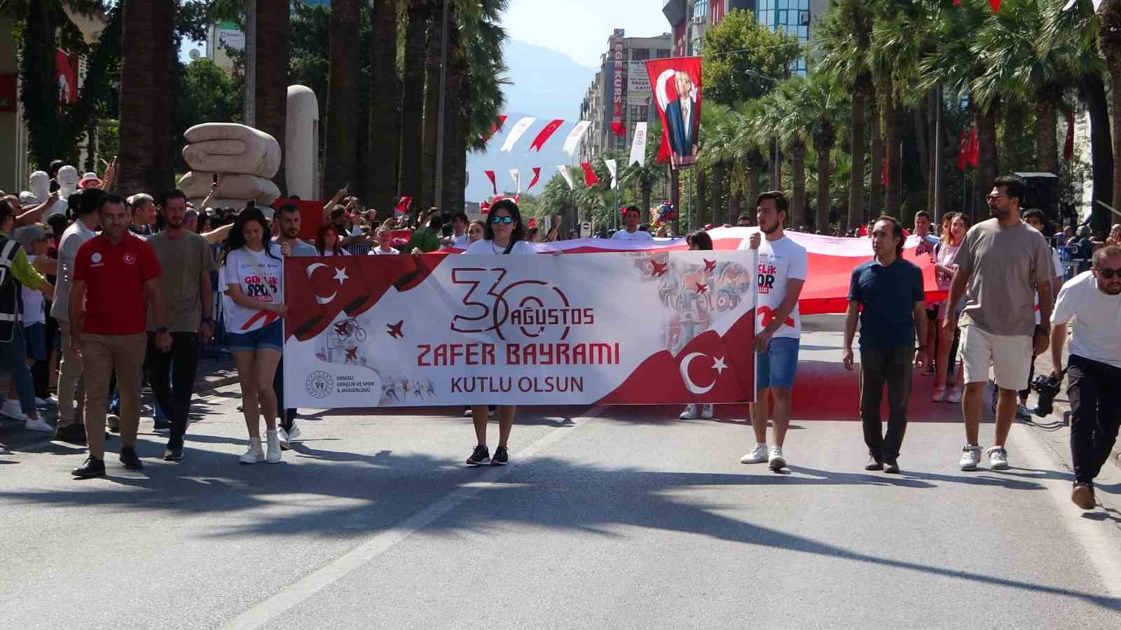 30 Ağustos Zafer Bayramı Denizli’de coşkuyla kutlandı
