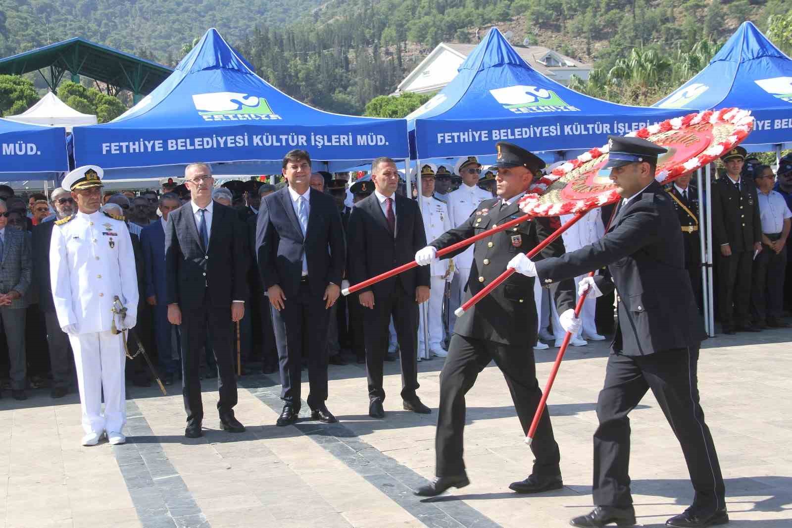 Fethiye’de Zafer Bayramı’nın 102. yılı törenlerle kutlandı
