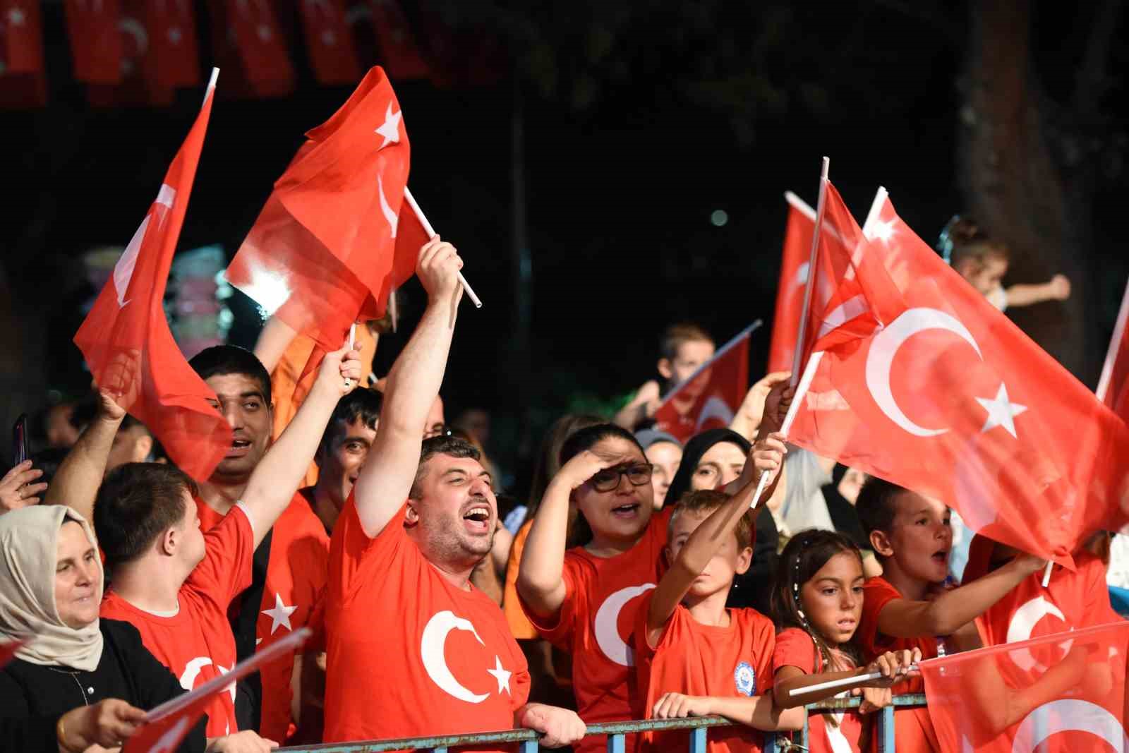 Yıldırım’da ’Zafer’ coşkusu
