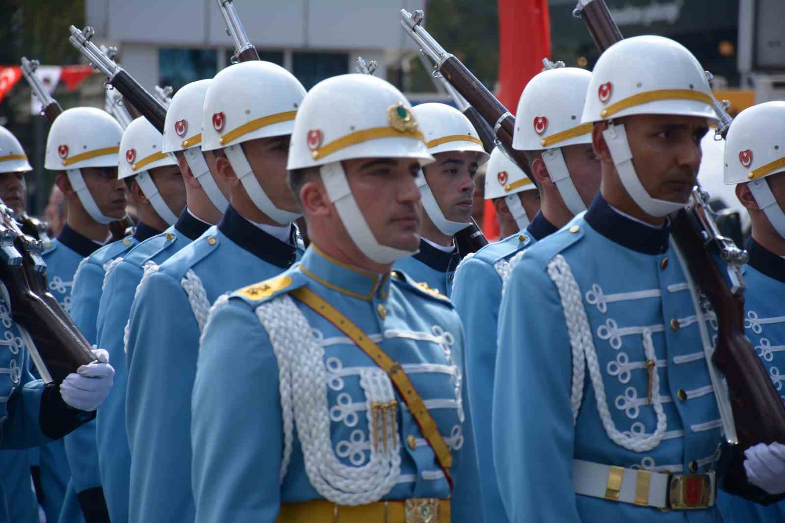 Ankara’da 30 Ağustos Zafer Bayramı korteji
