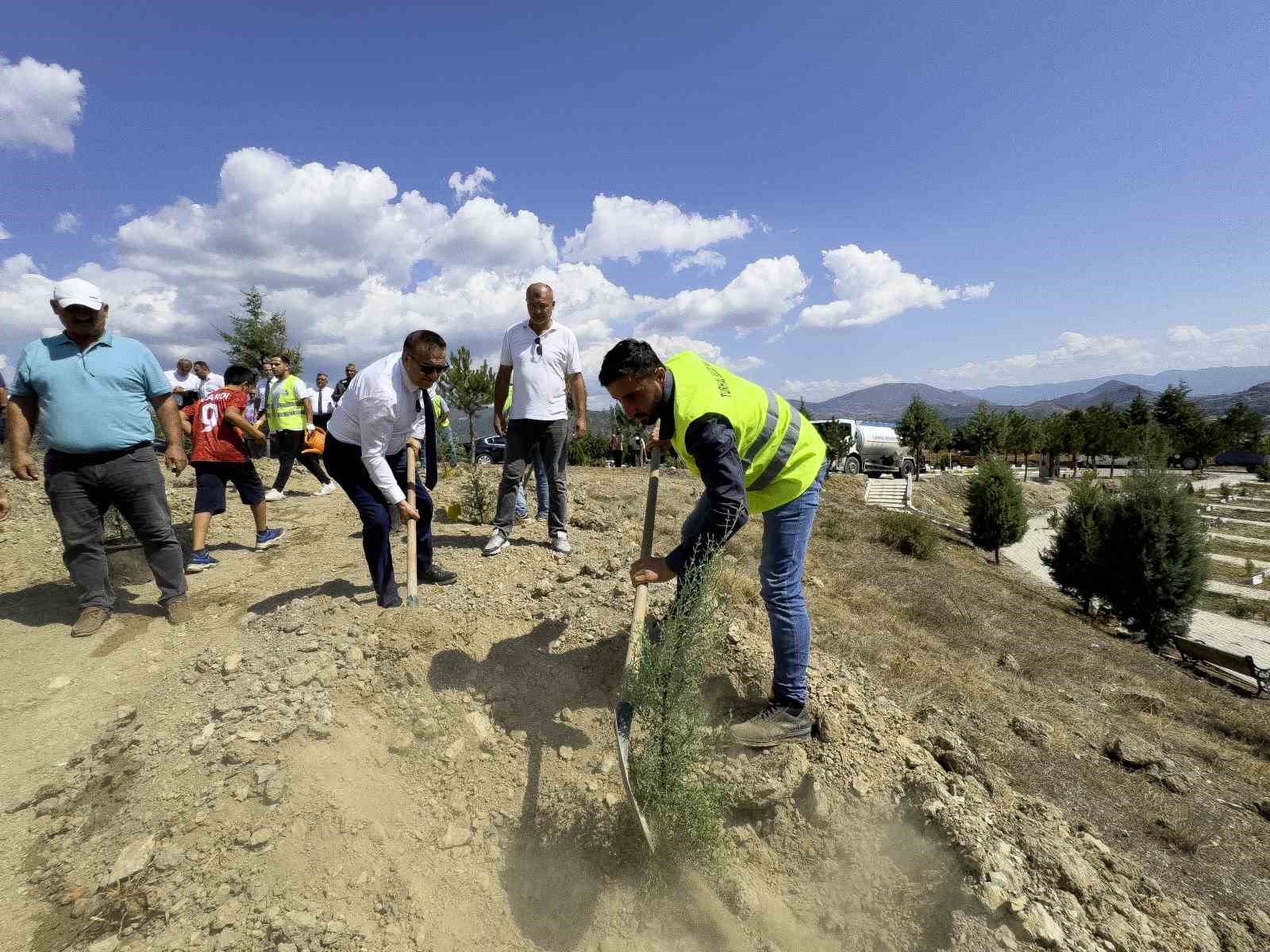 Büyük zaferin 102’inci yılı, 102 fidanla taçlandı
