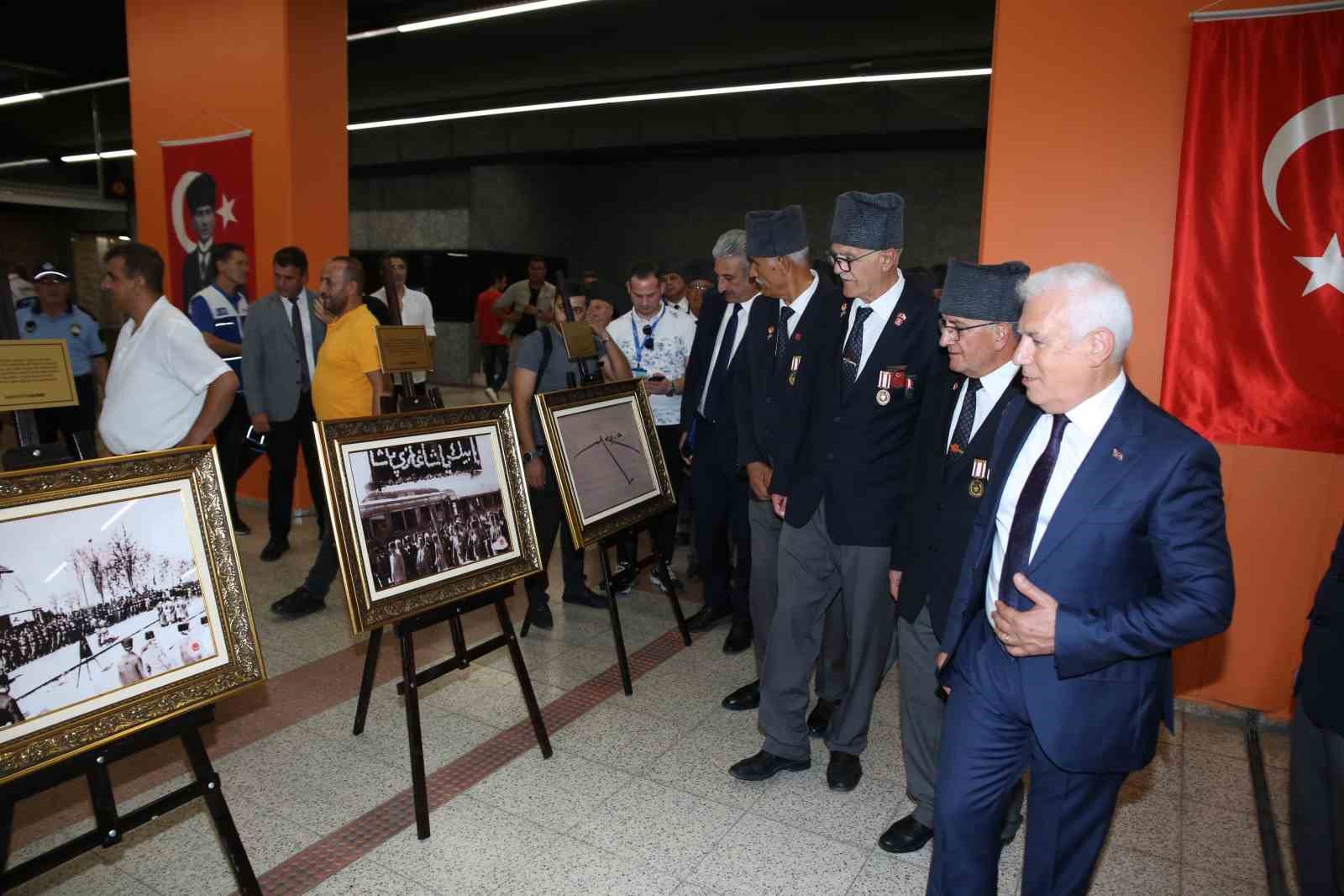 Büyükşehir’den ‘Hepimizin Zaferi’ fotoğraf sergisi
