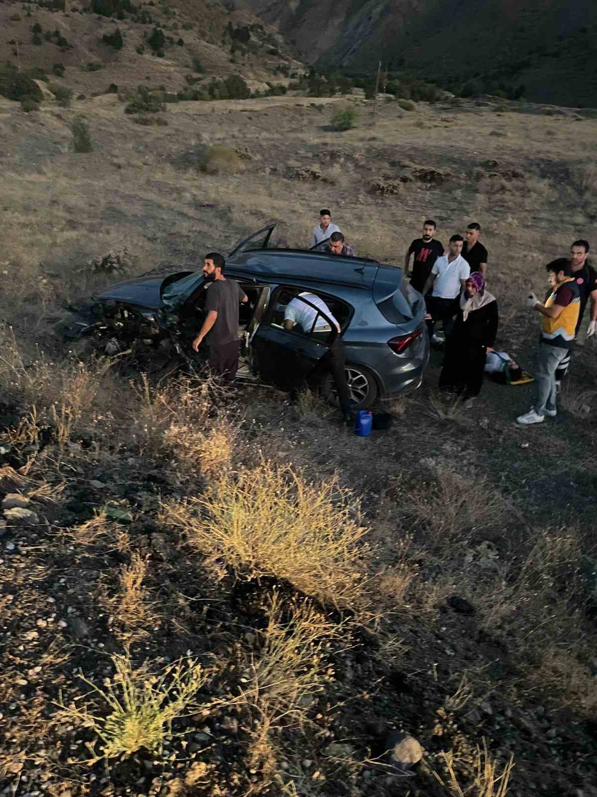 Elazığ’da otomobiller çarpıştı: 8 yaralı
