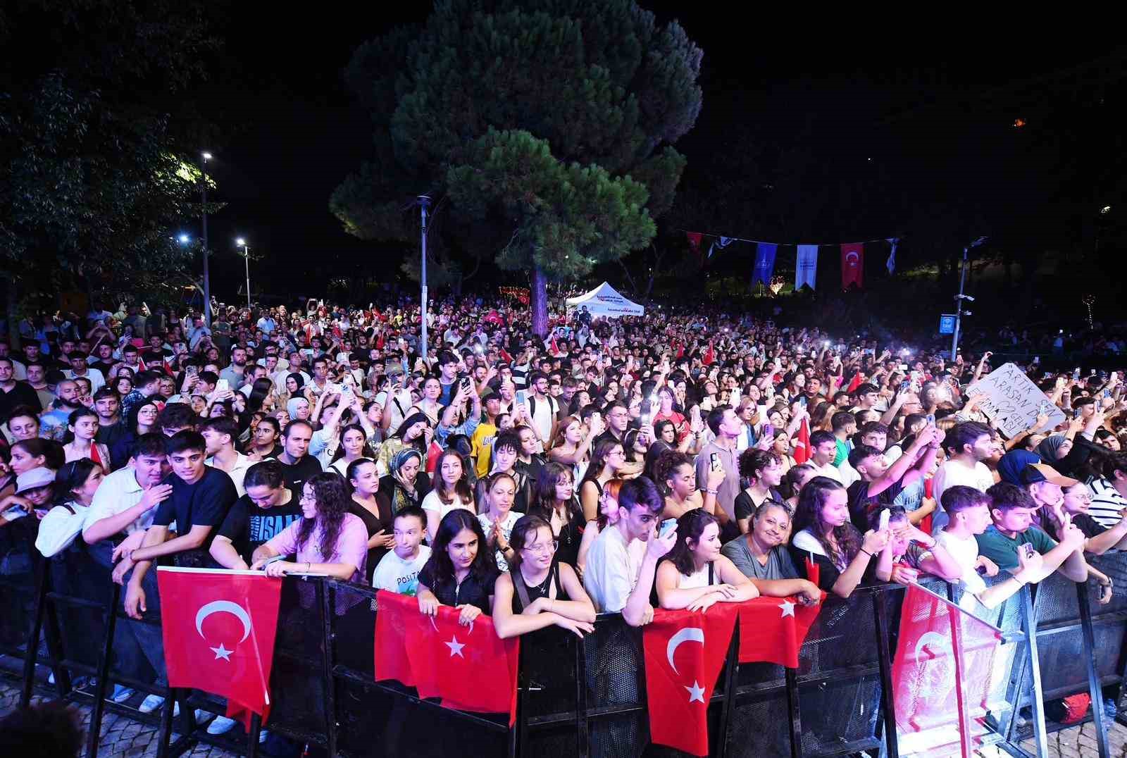 Şişli’de 30 Ağustos Zafer Bayramı konserle kutlandı
