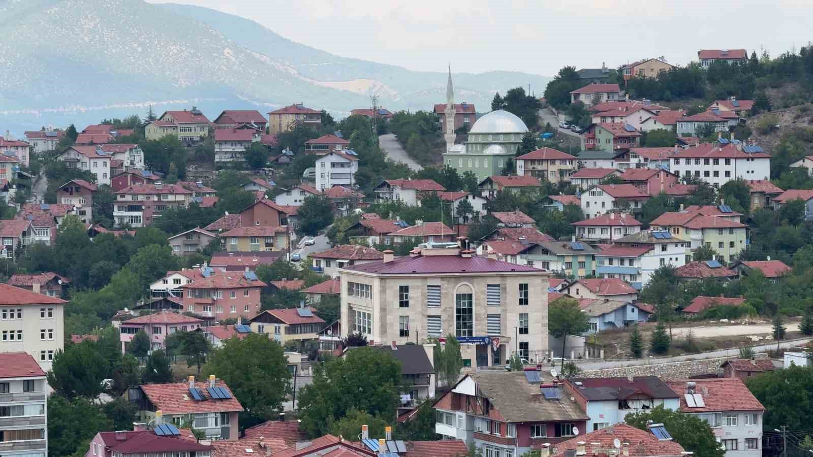 İlçenin bilinen tarihinden önceki veriler 