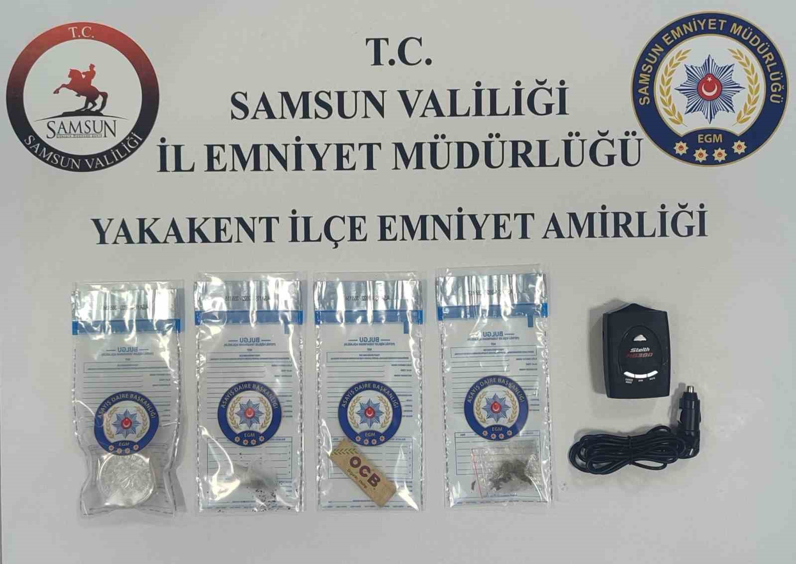 Samsun’da uyuşturucu ve sahte para ele geçti
