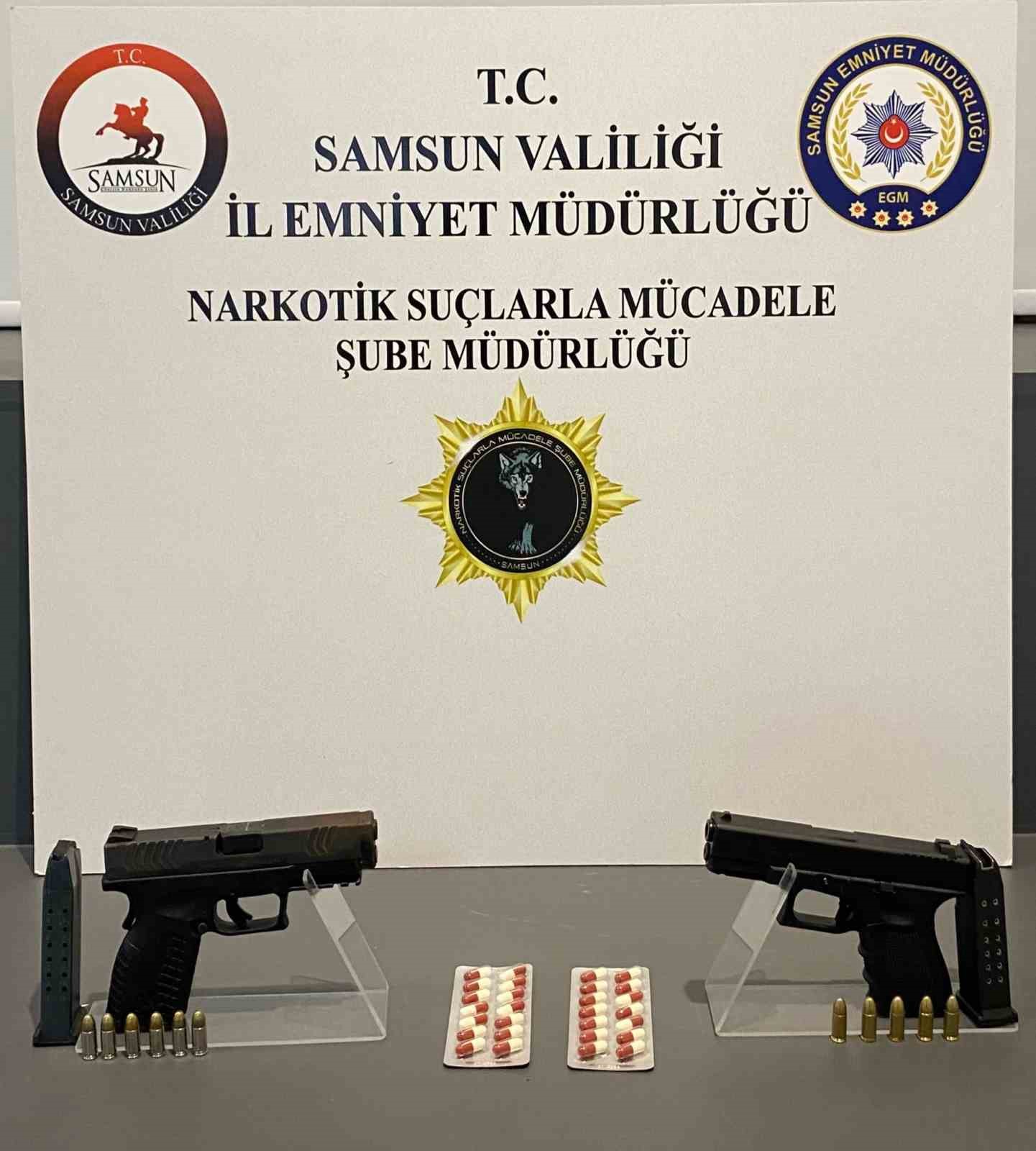 Samsun’da uyuşturucu ve sahte para ele geçti
