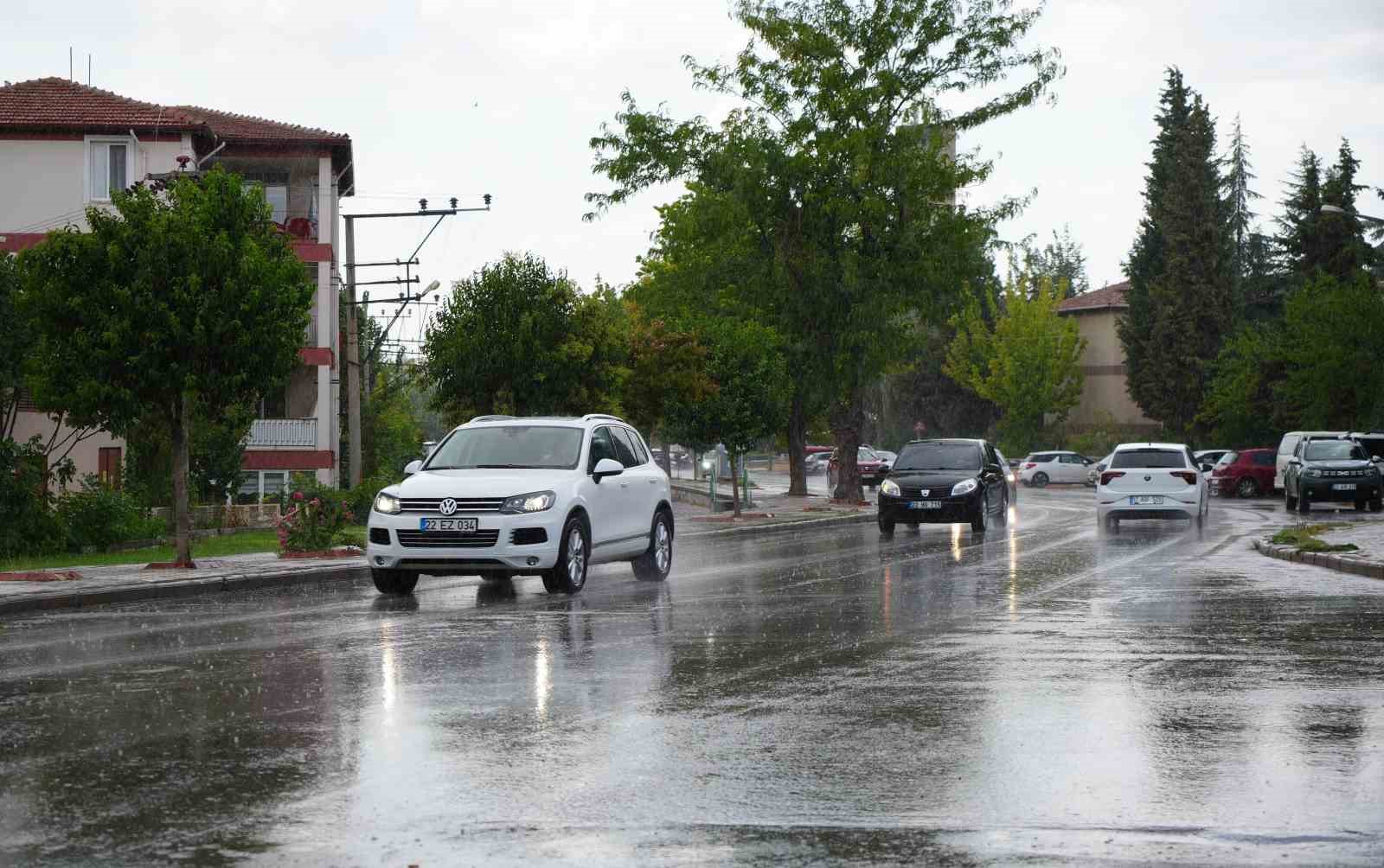 Edirne’de sağanak yağış
